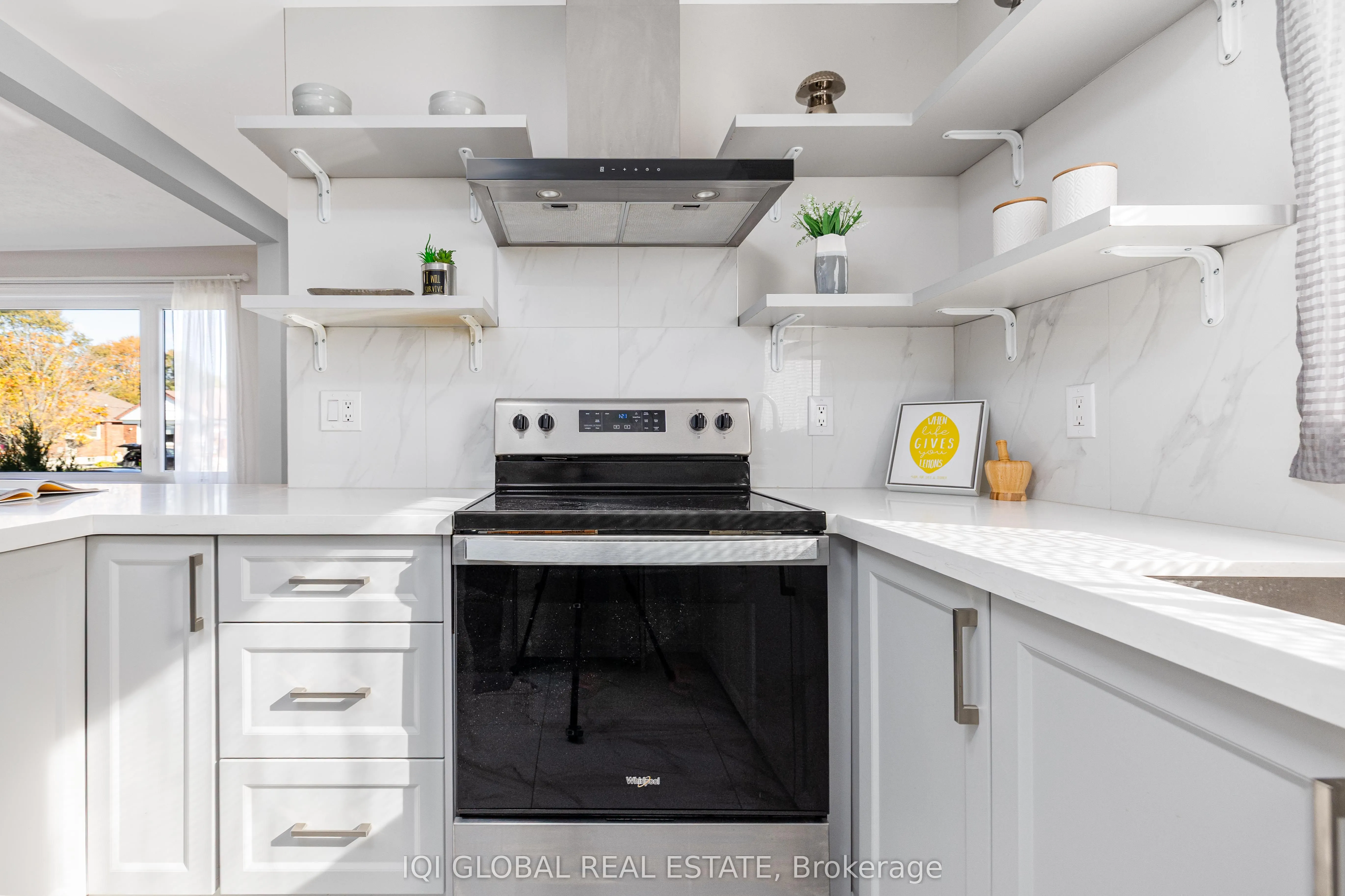 102 Central Park Boulevard S