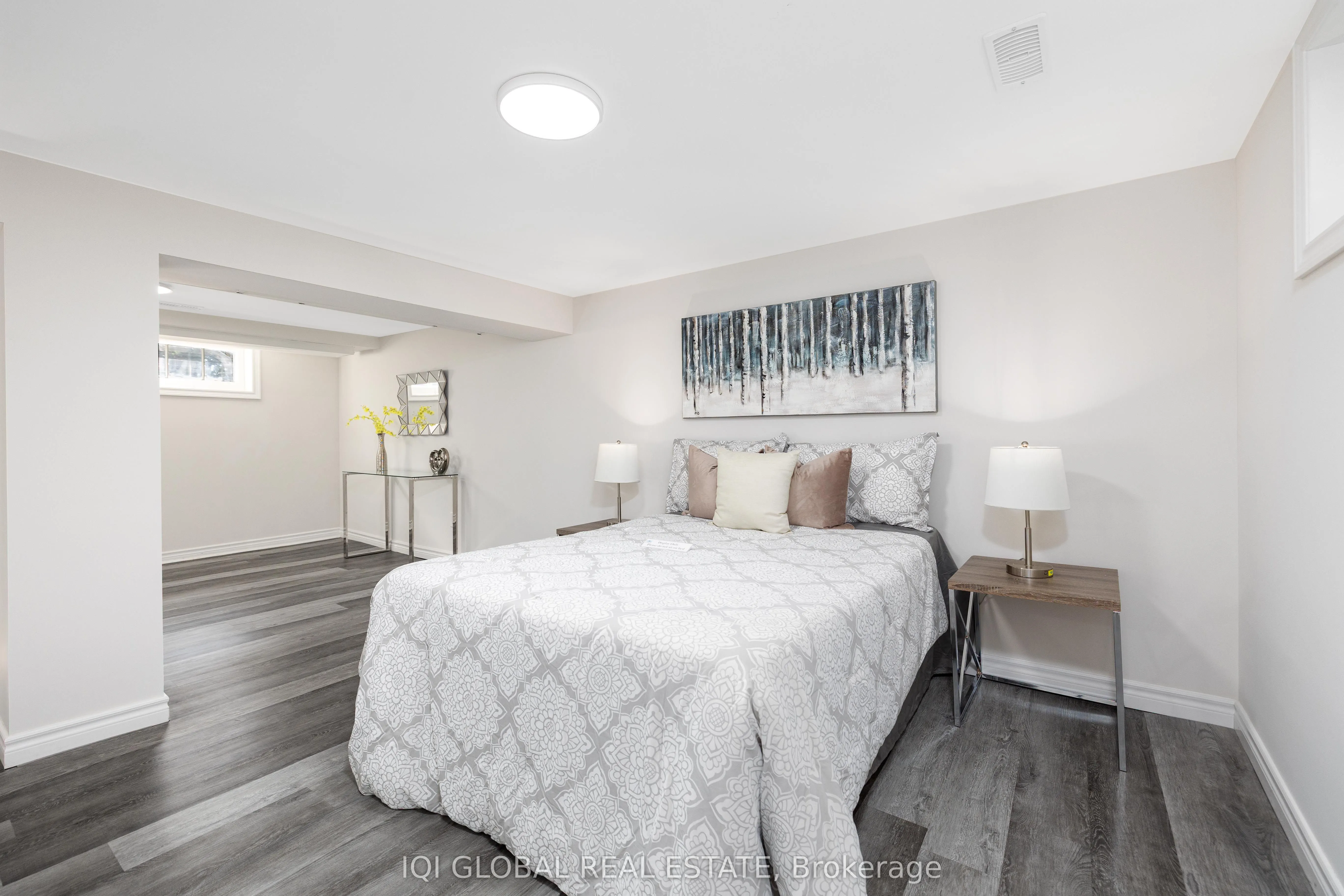 102 Central Park Boulevard S