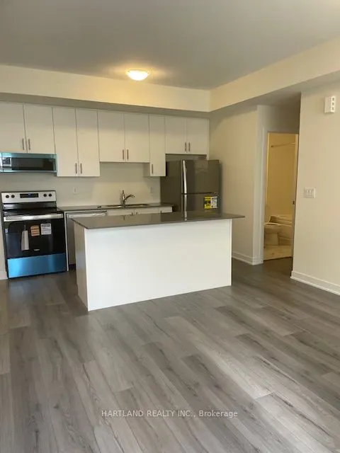 1695 Dersan Street, #1403