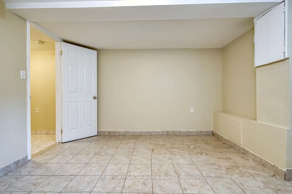 218 Broadview Avenue, #Lower