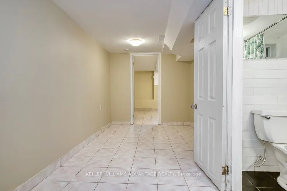 218 Broadview Avenue, #Lower