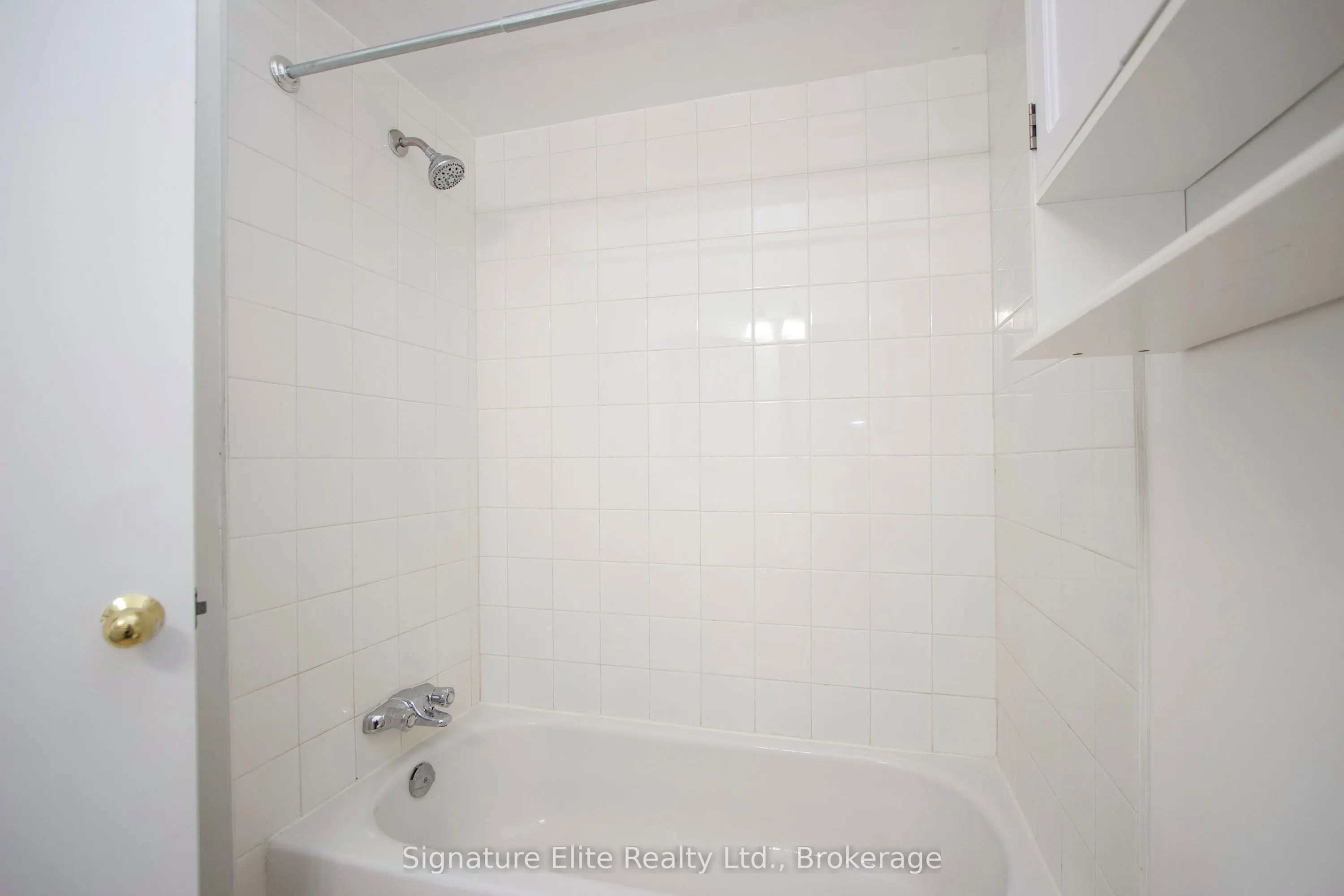 10 Bassett Boulevard, #9