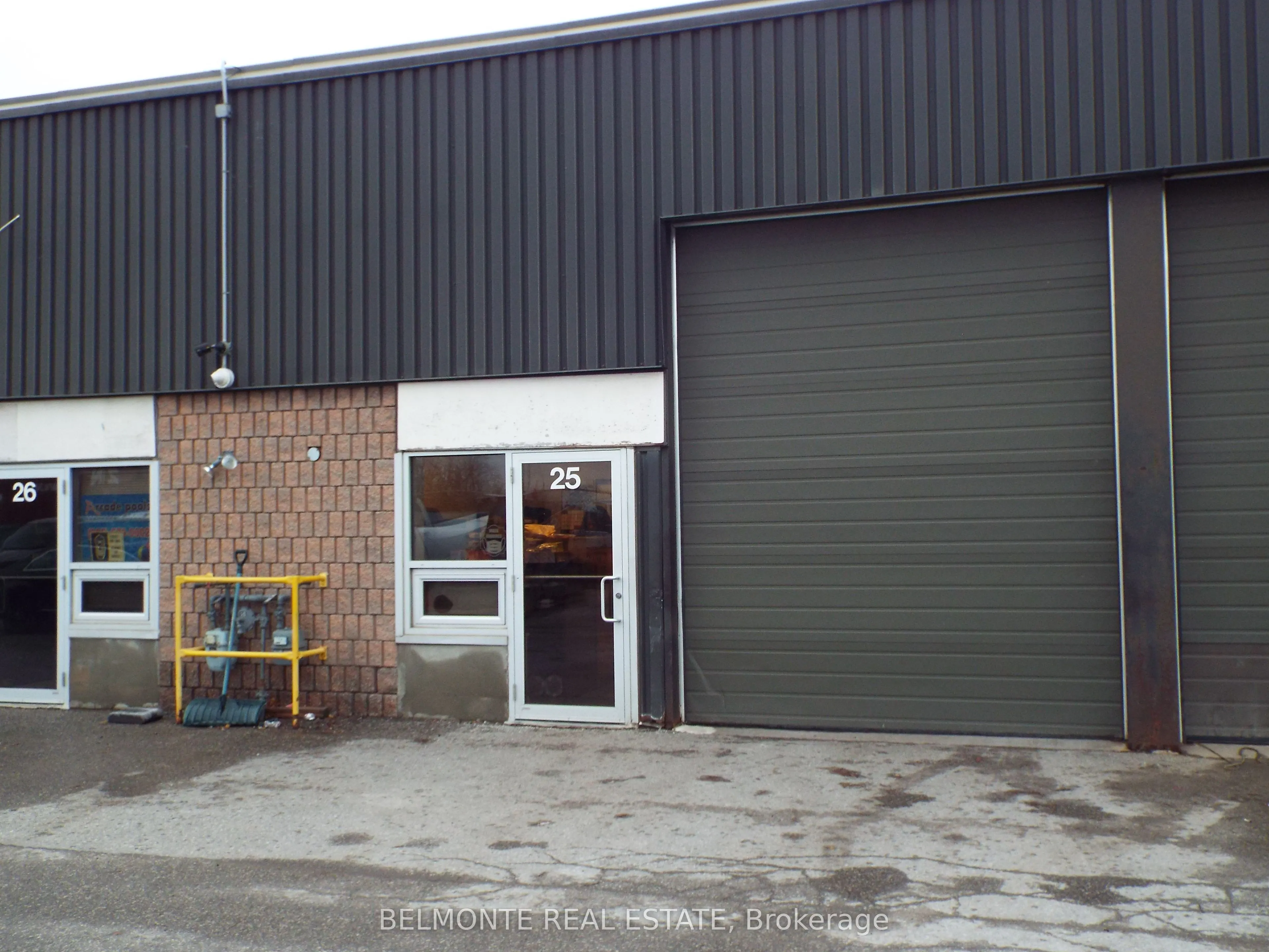 1333 Boundary Road, #25