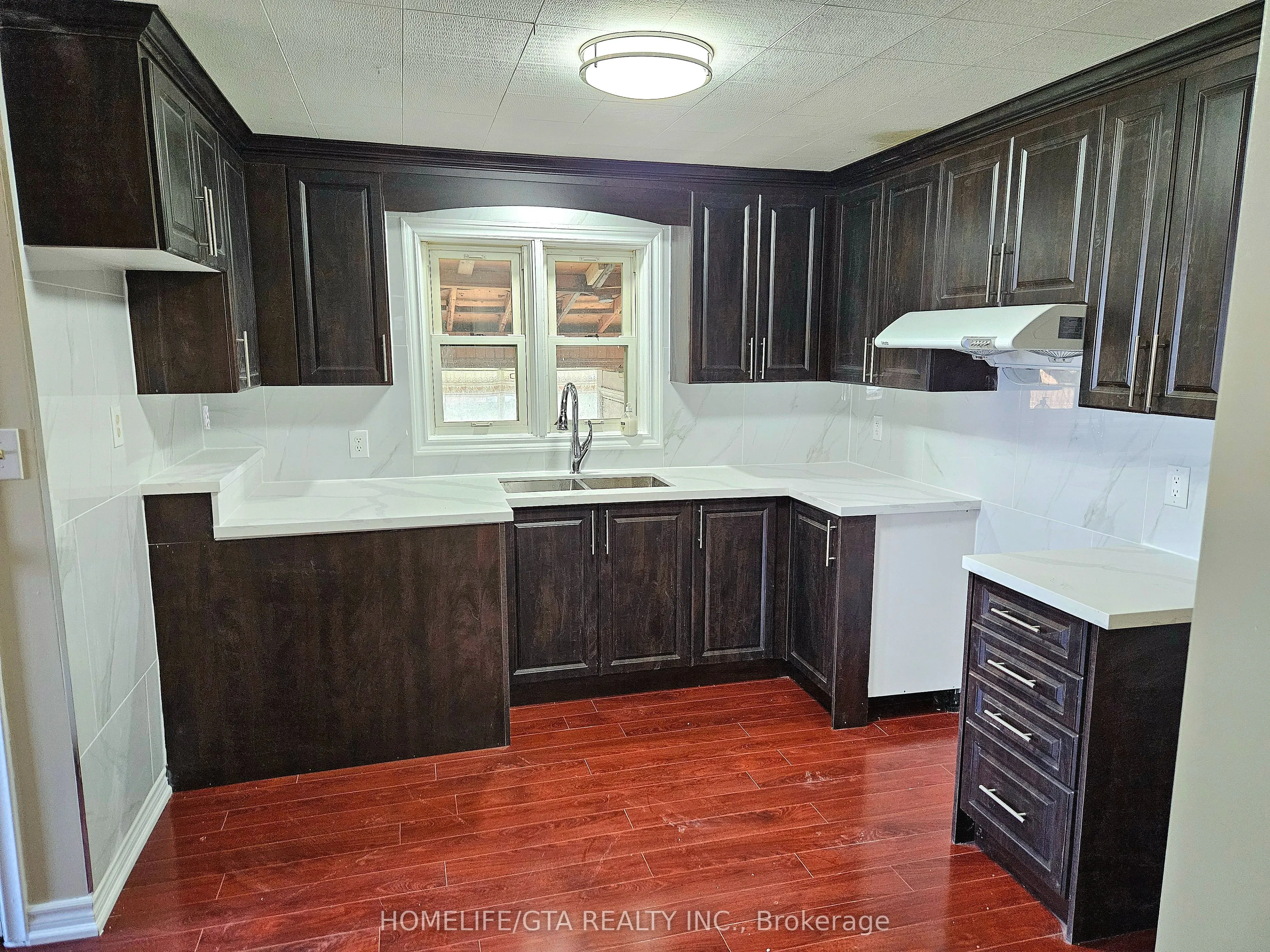 273 Martins Street, #Main