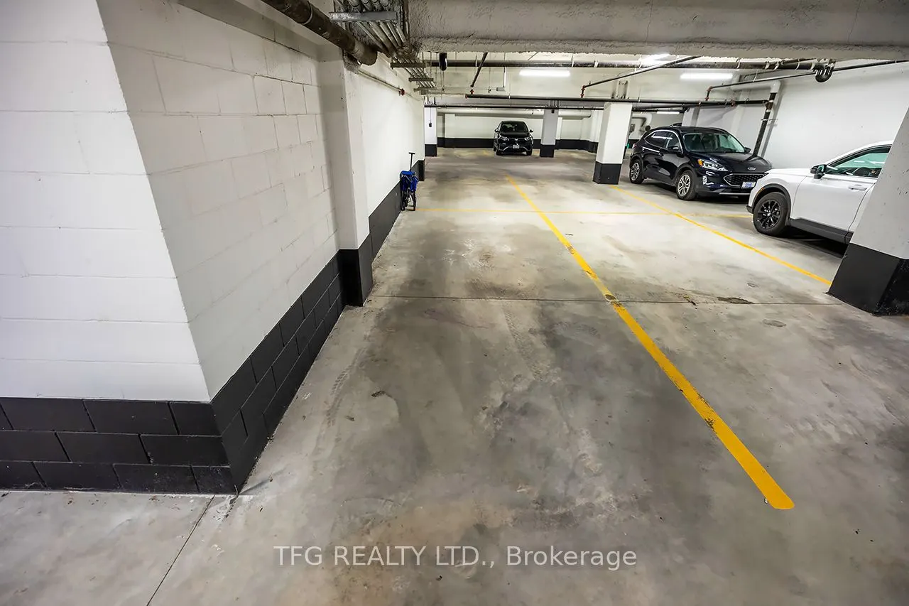 109 King Avenue East Avenue E, #504