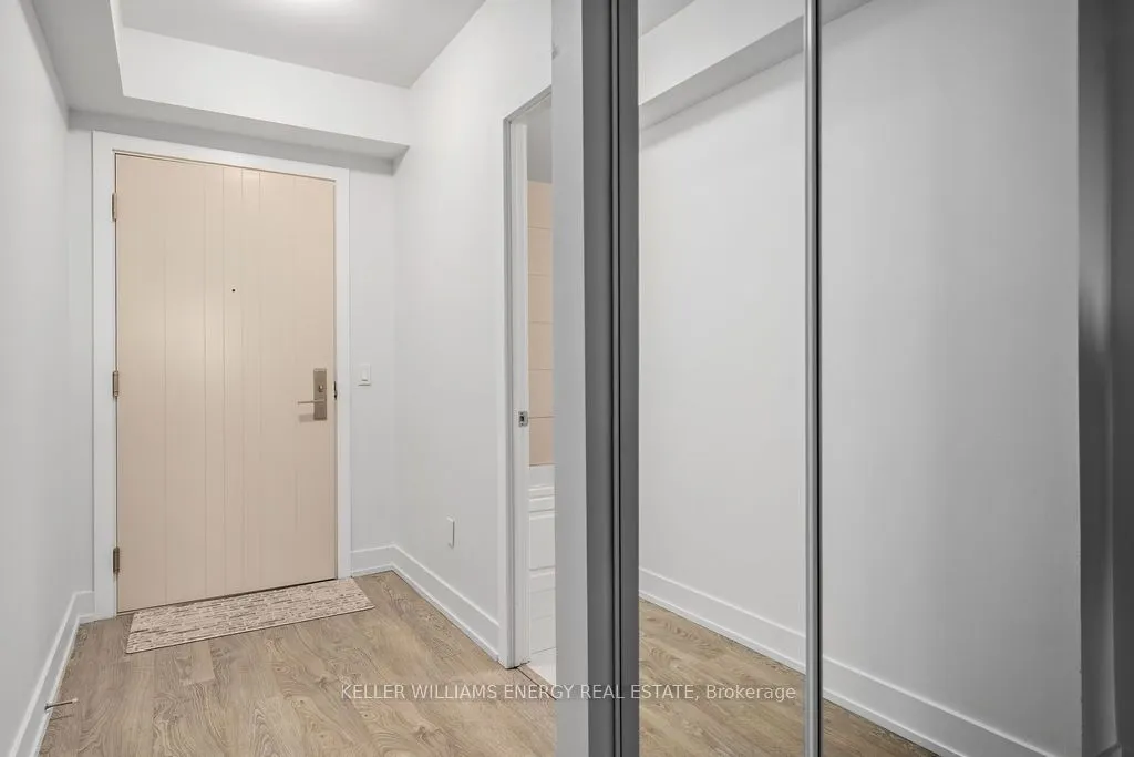 2550 Simcoe Street N, #2421