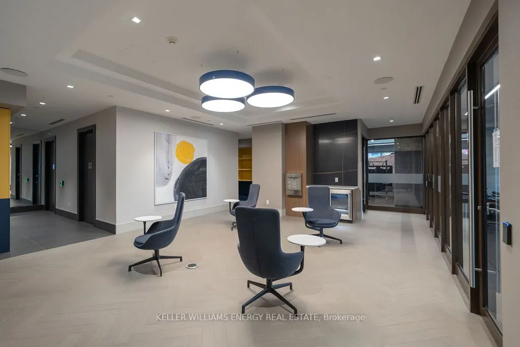 2550 Simcoe Street N, #2421