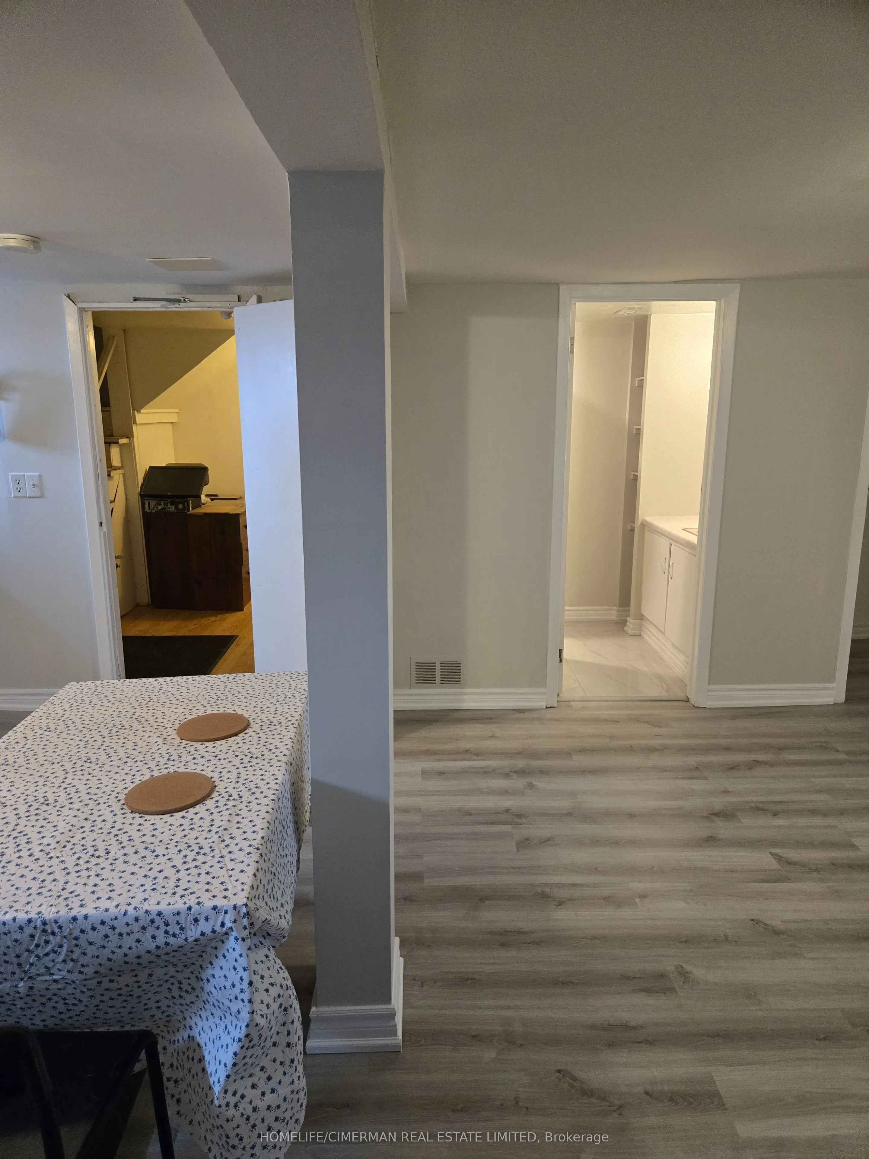 14 Rensburg Drive, #Basement