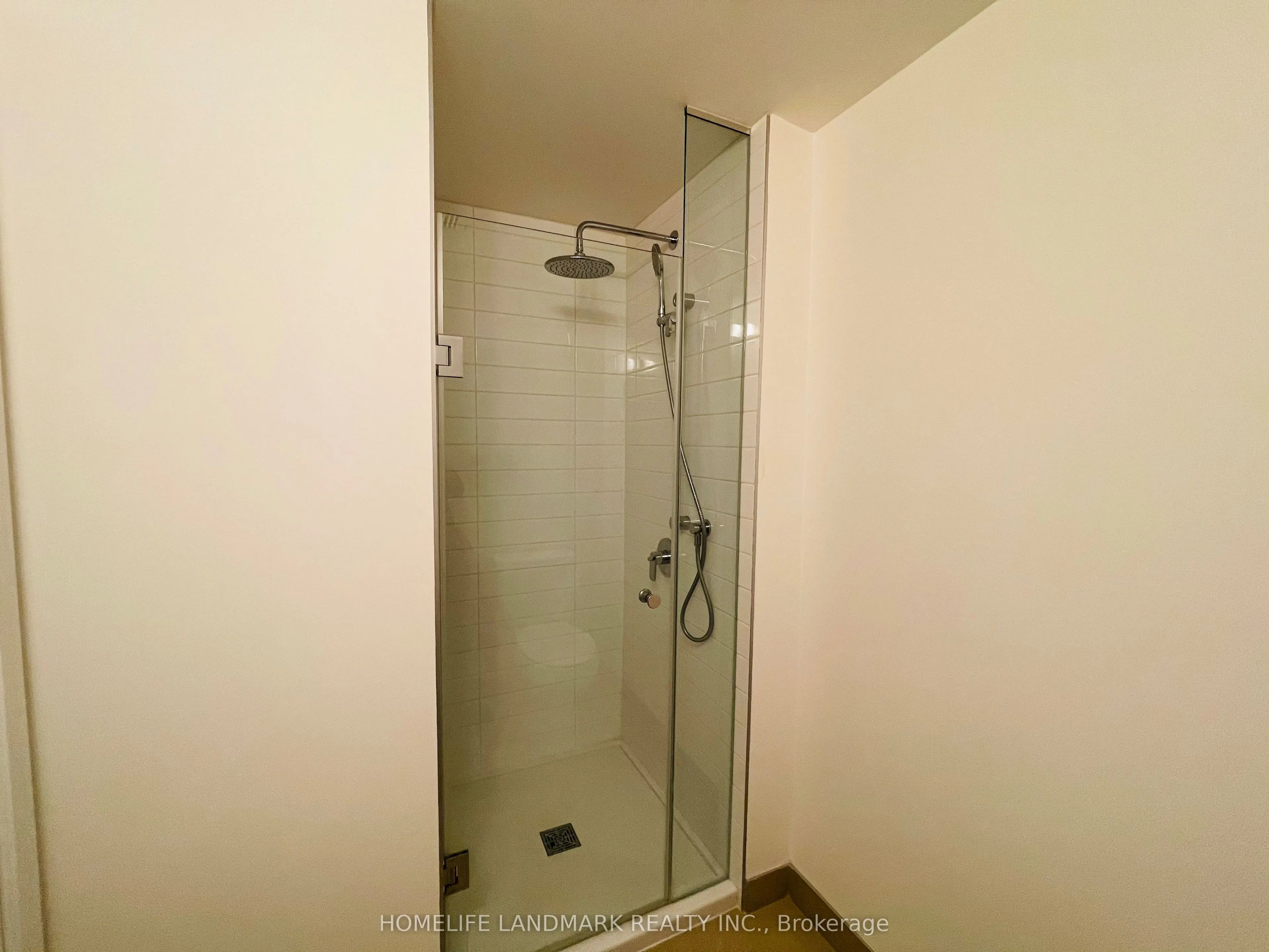 2100 Bridletowne Circle, #303