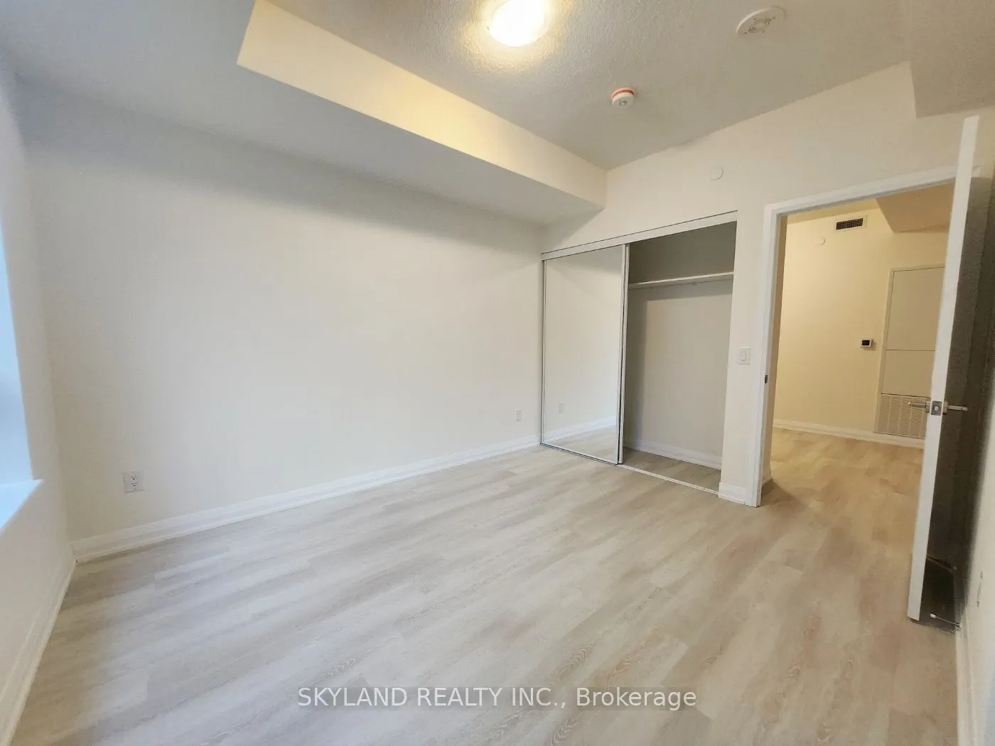 3260 Sheppard Avenue E, #706