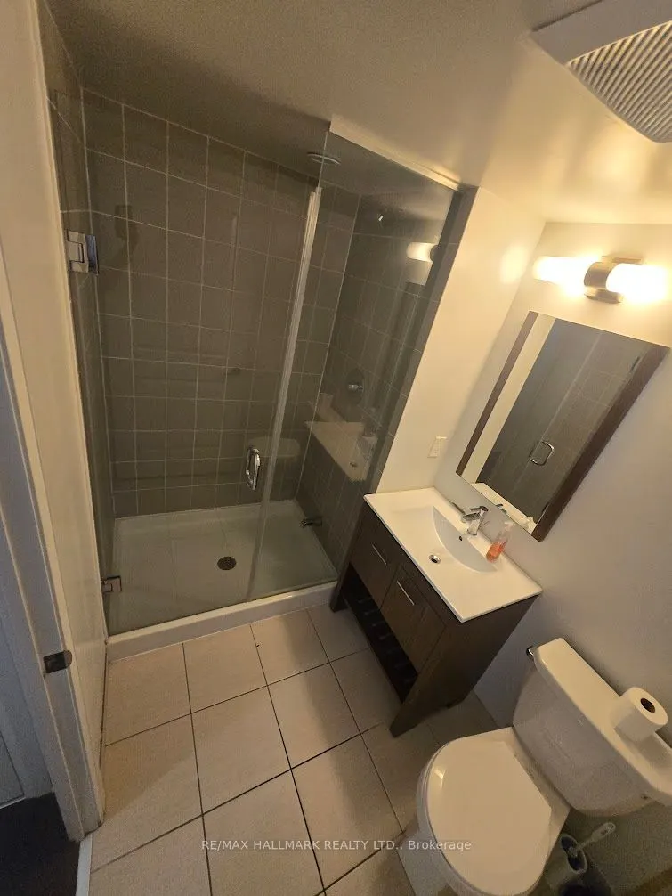 30 Meadowglen Place, #612