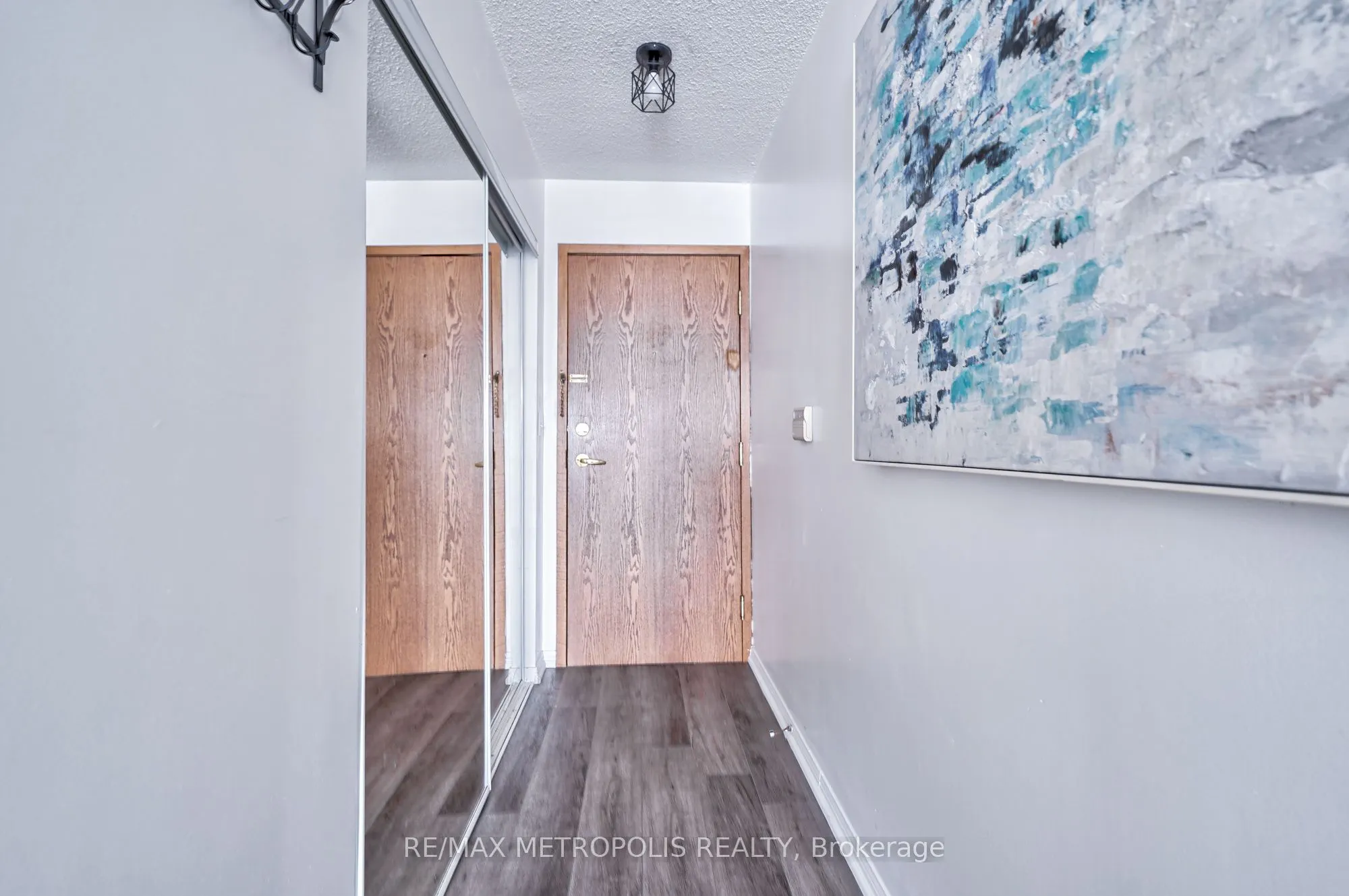 11 Lee Centre Drive, #PH109