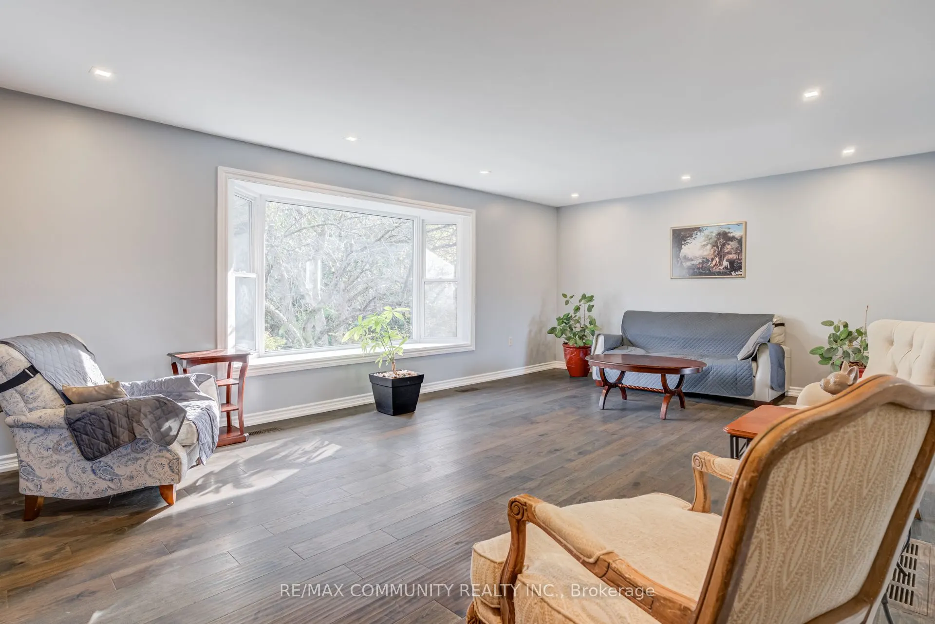 3504 Concession Road, #8