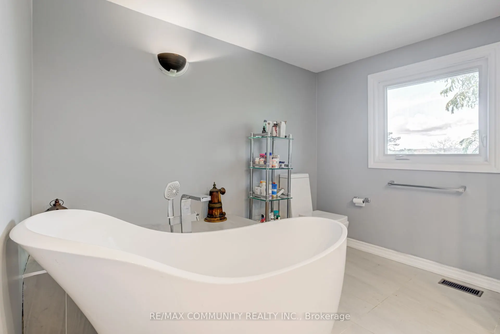 3504 Concession Road, #8