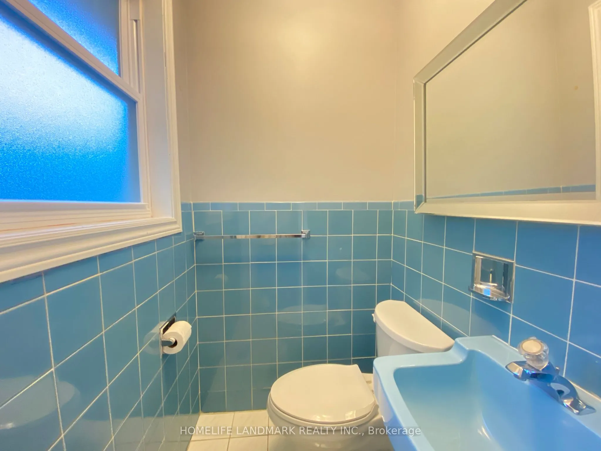 156 Guildwood Parkway, #Upper