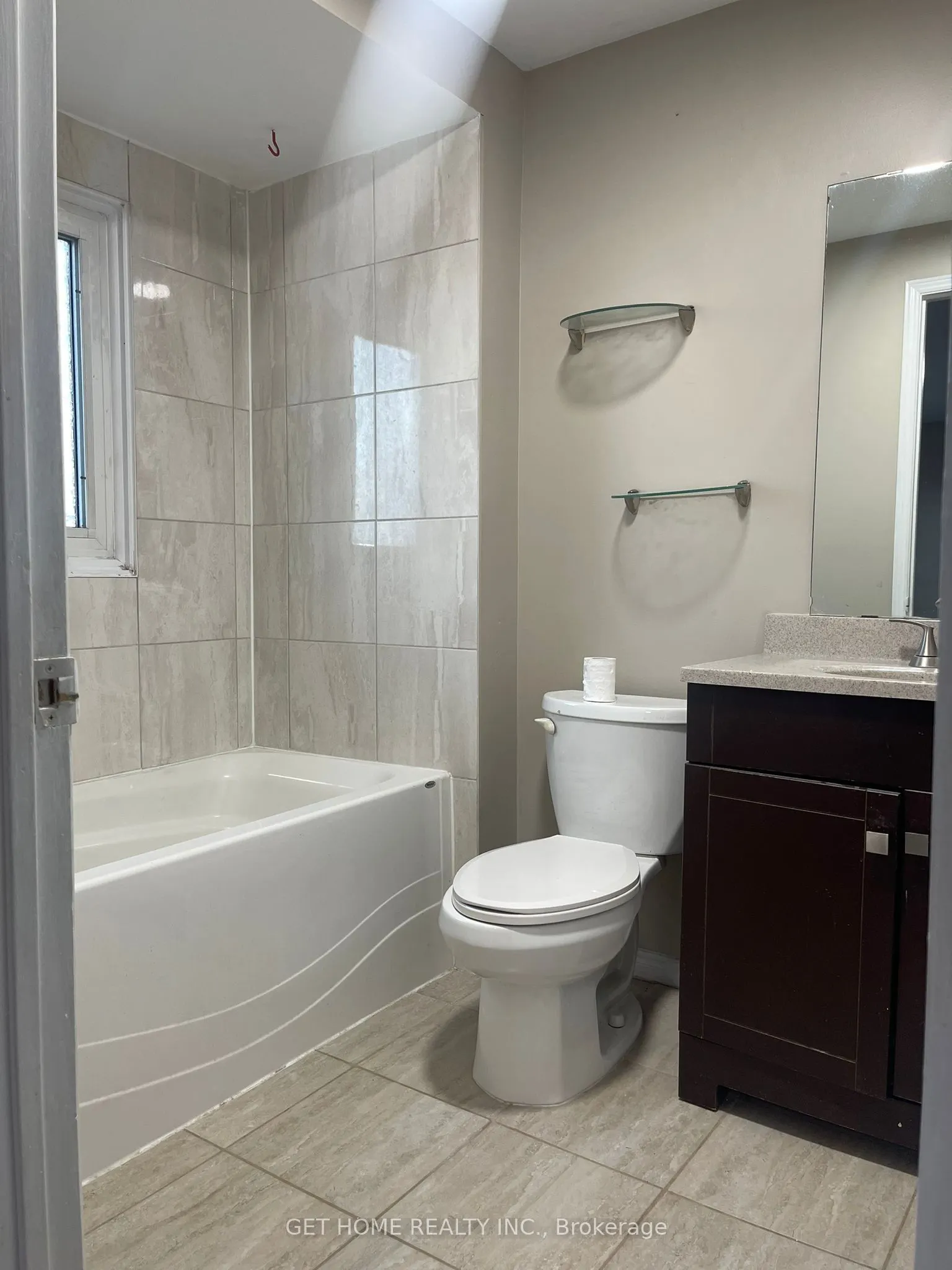 1528 Beechlawn Drive