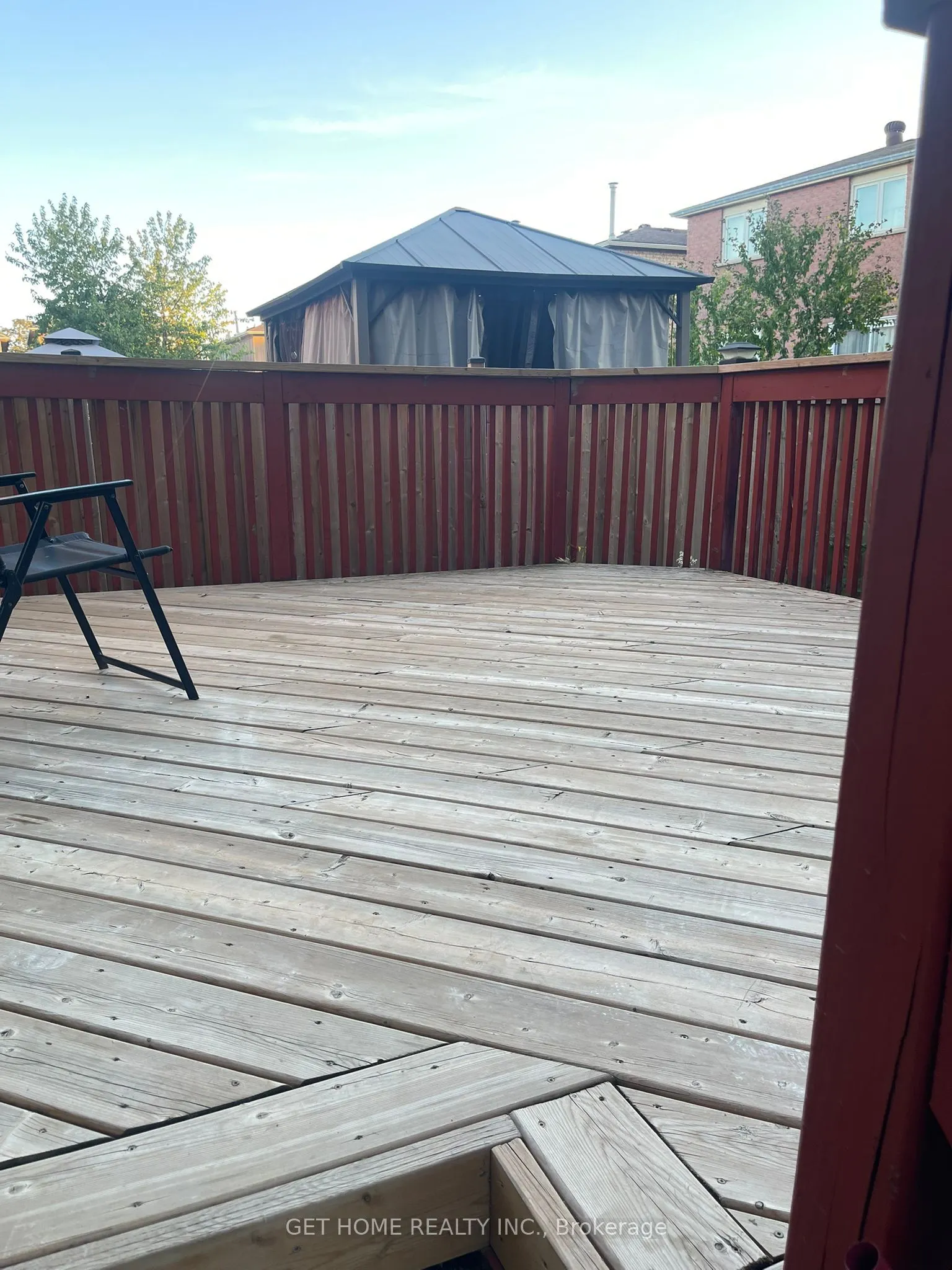 1528 Beechlawn Drive