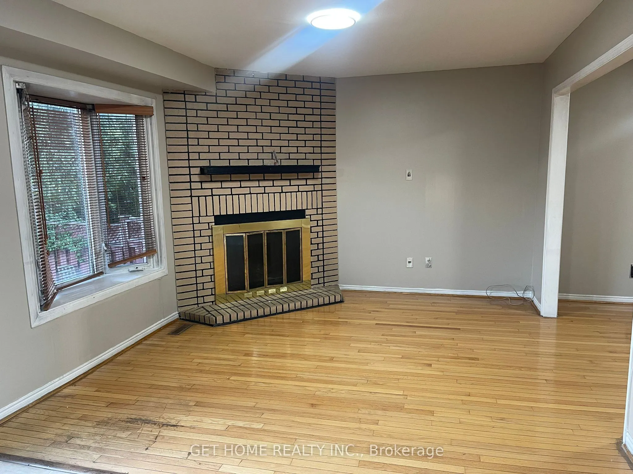 1528 Beechlawn Drive