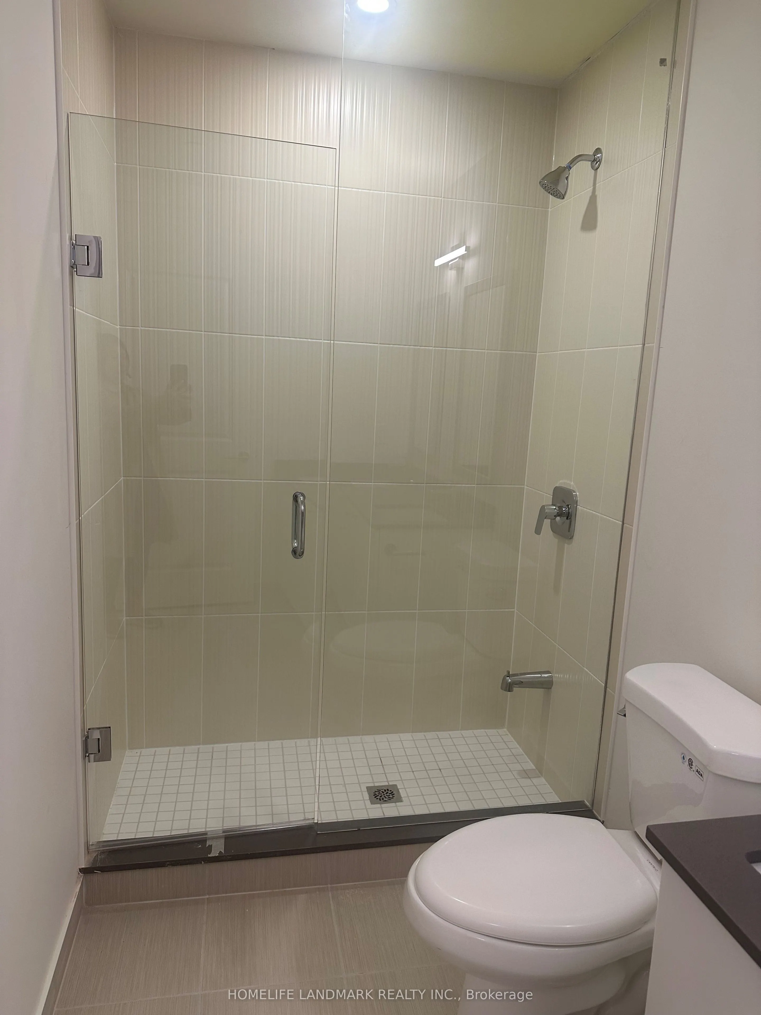 3260 Sheppard Avenue E, #305