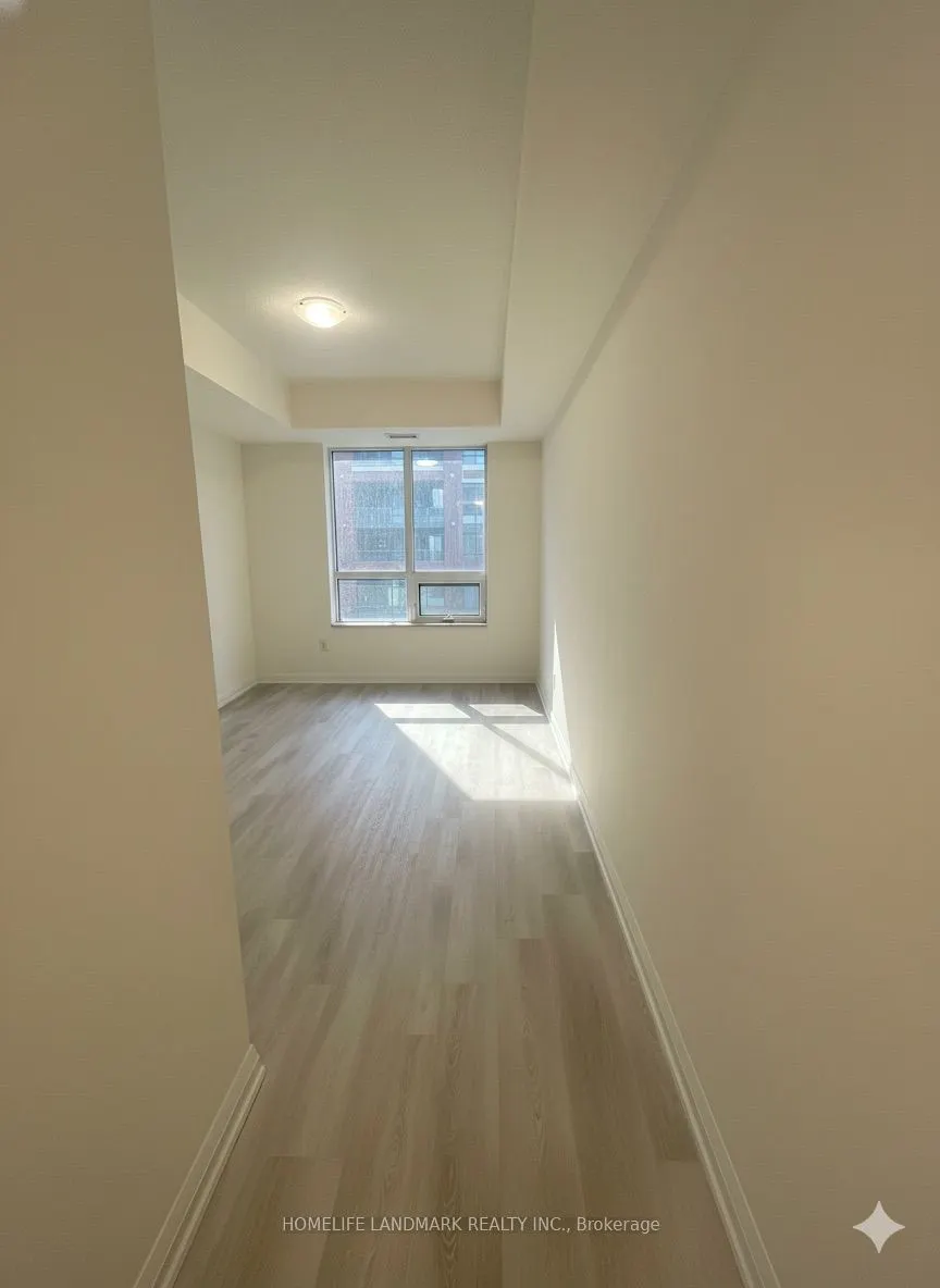 3260 Sheppard Avenue E, #305
