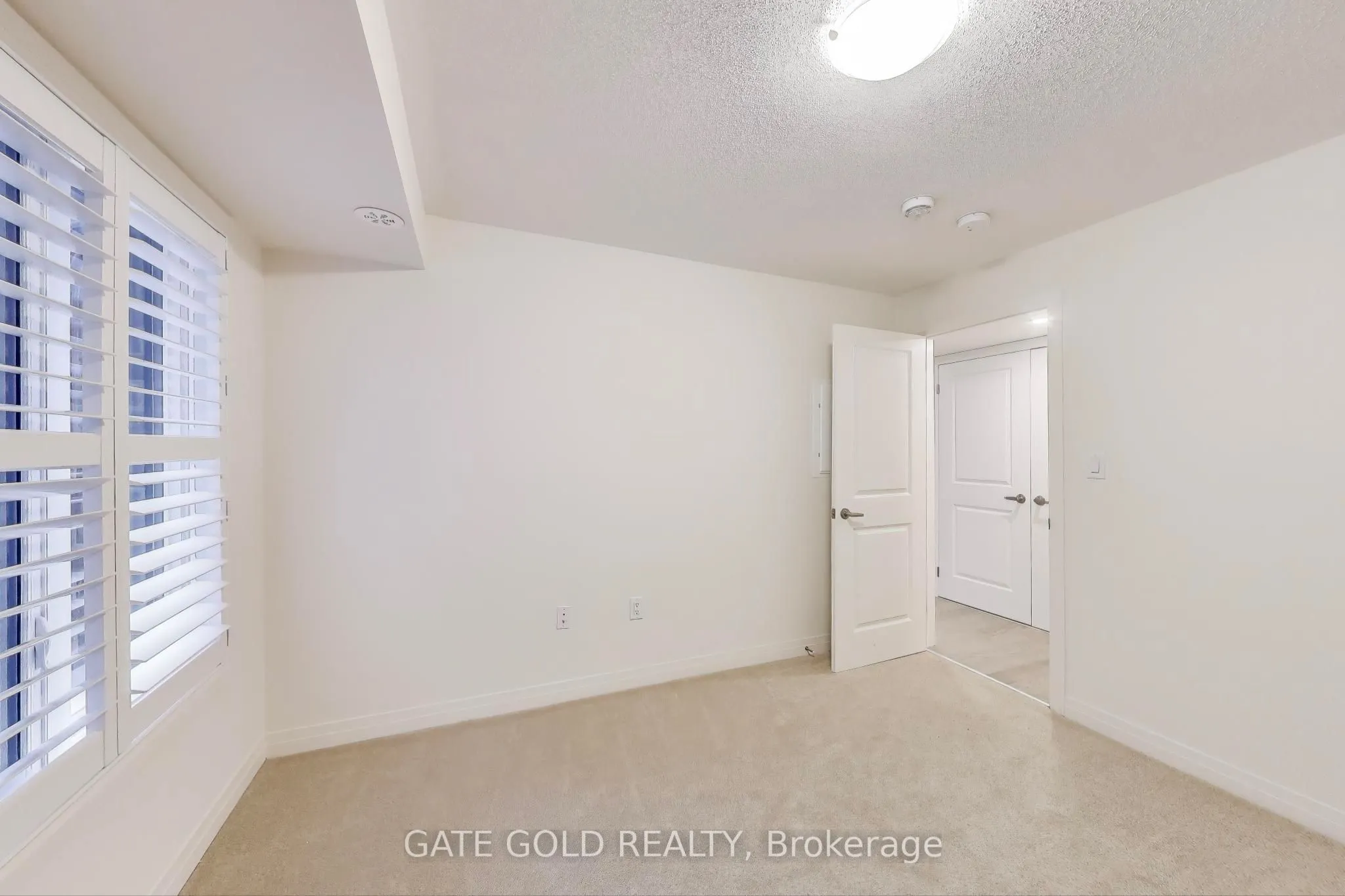 14 Lookout Drive, #A