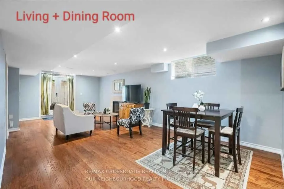 1105 Centre Street S