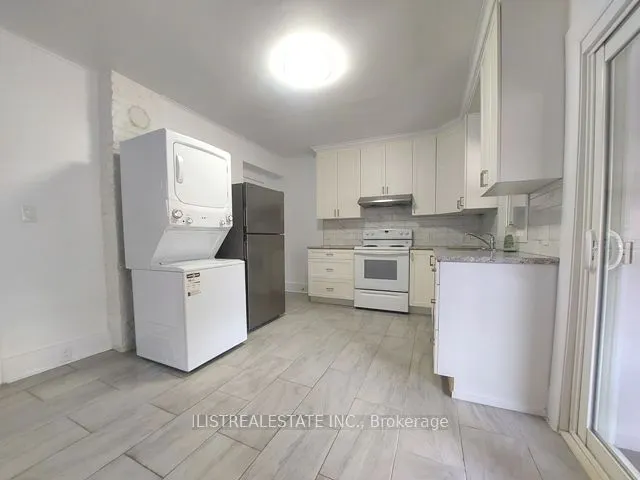 2143 Gerrard Street E, #Main Fl