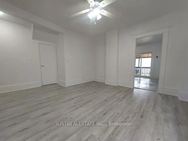 2143 Gerrard Street E, #Main Fl