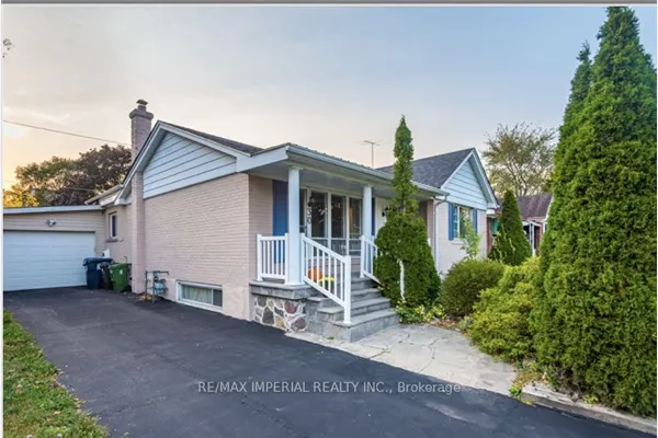 30 Ivordale Crescent, #Main