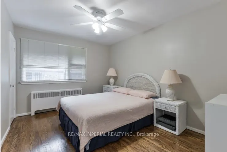 30 Ivordale Crescent, #Main