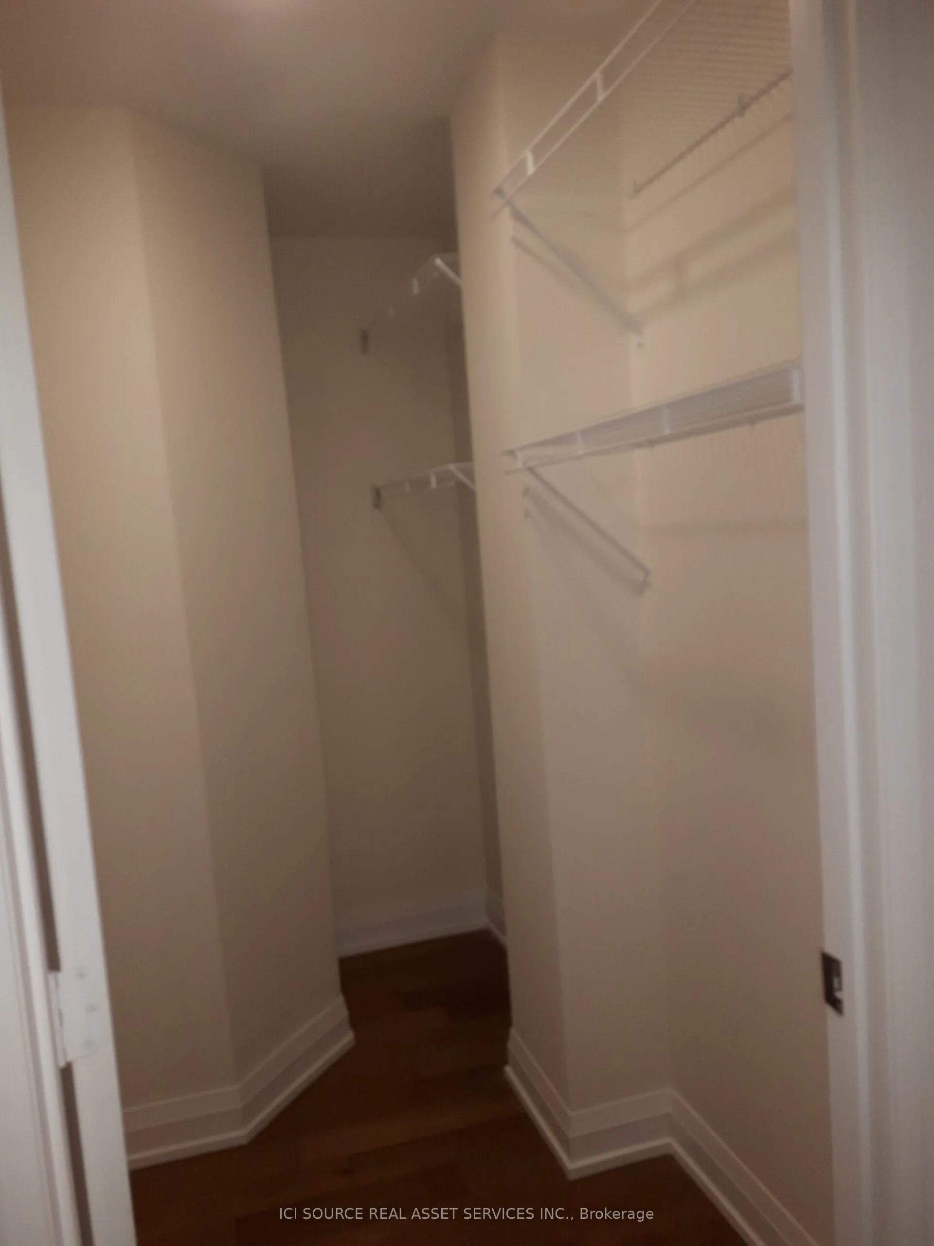 200 Woodbine Avenue, #208