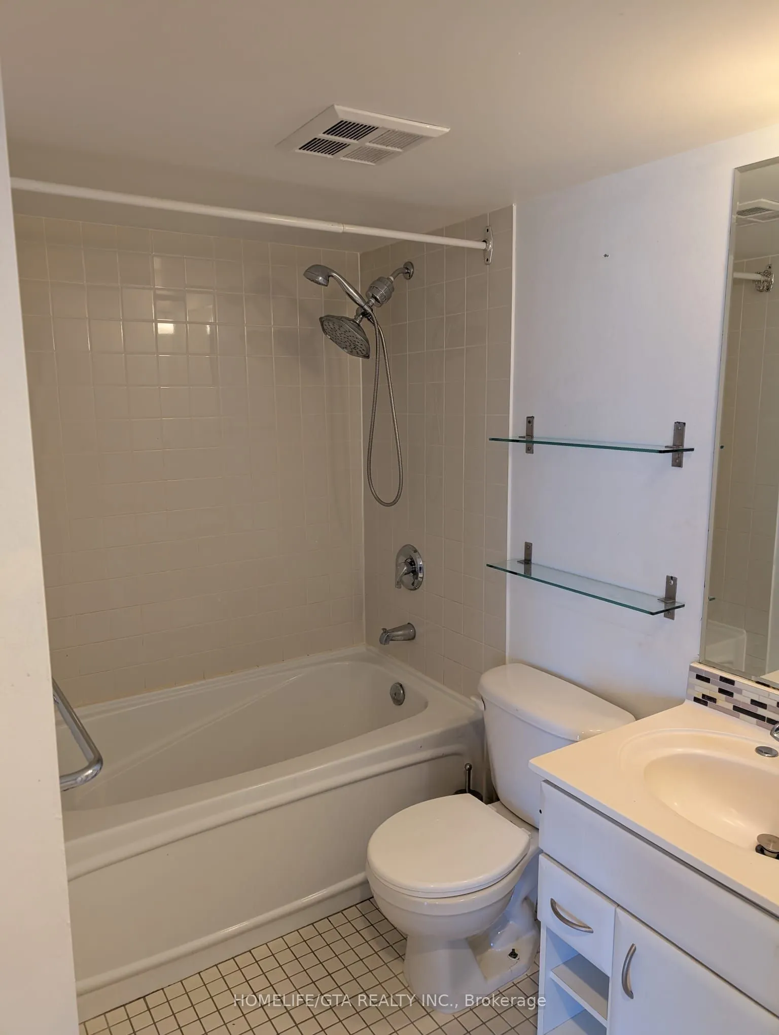 36 Lee Centre Drive, #2515