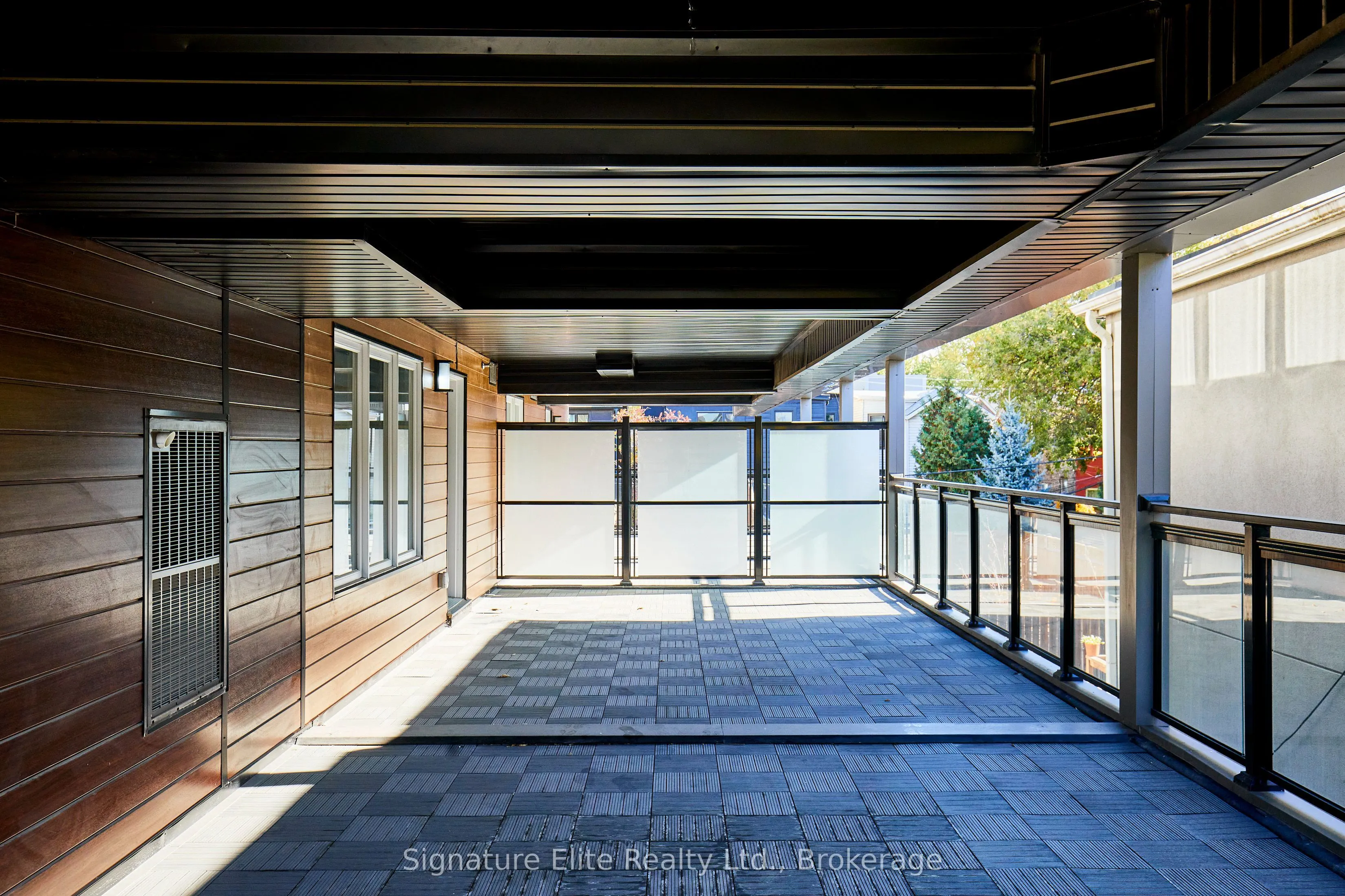 45 Connaught Avenue, #201