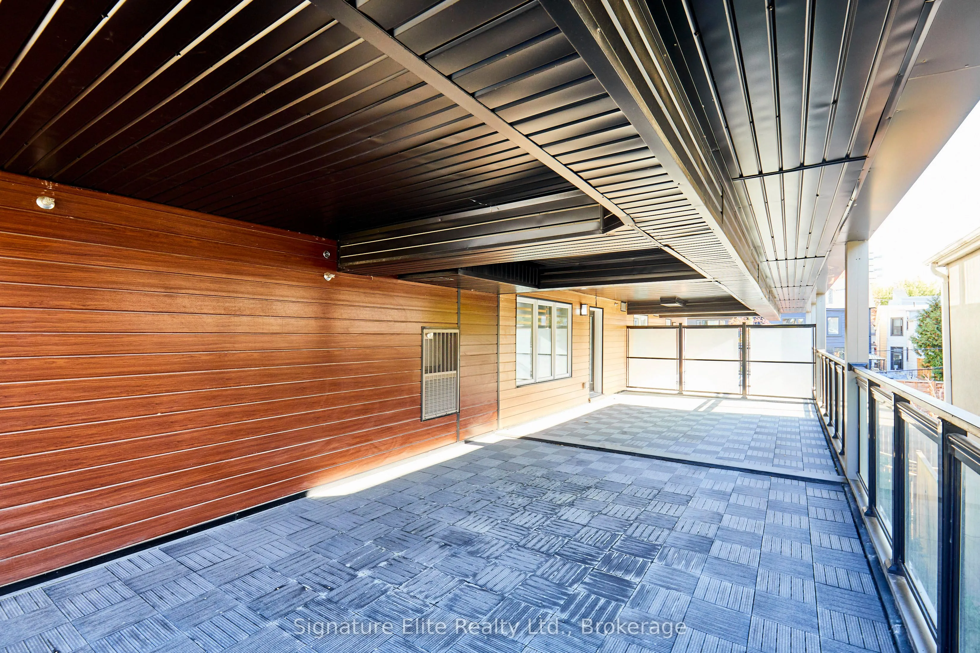 45 Connaught Avenue, #201