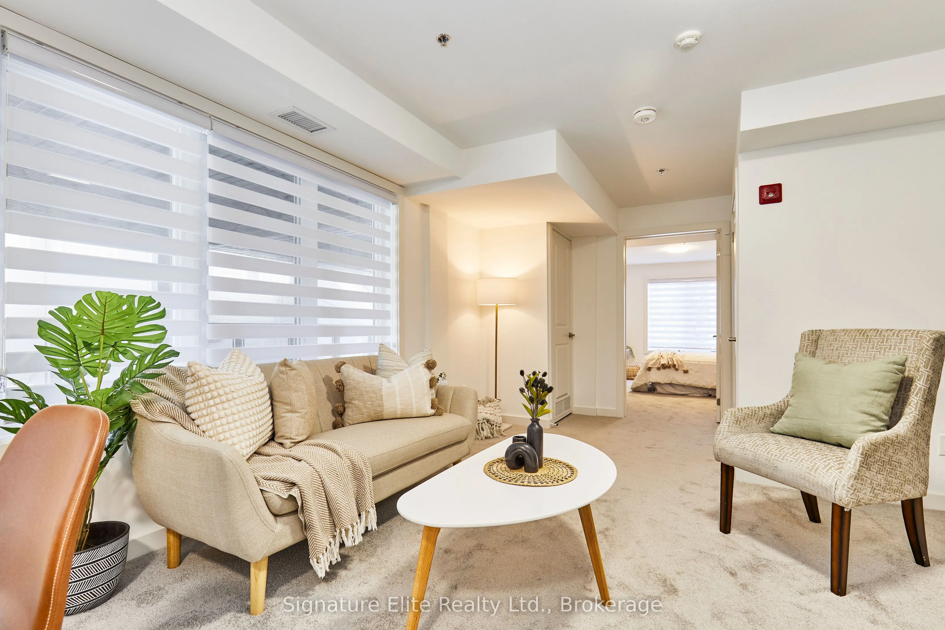 45 Connaught Avenue, #201