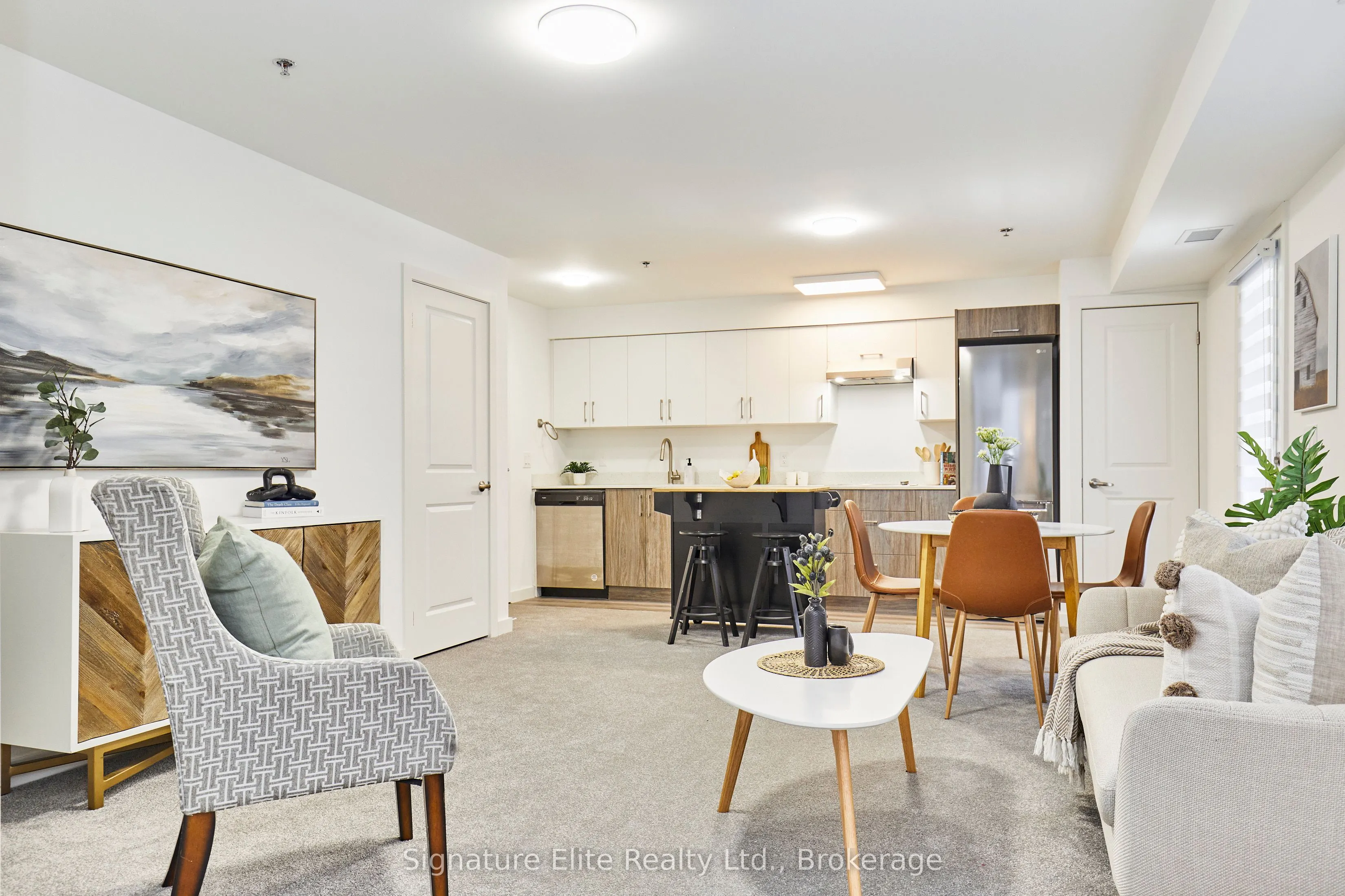 45 Connaught Avenue, #201