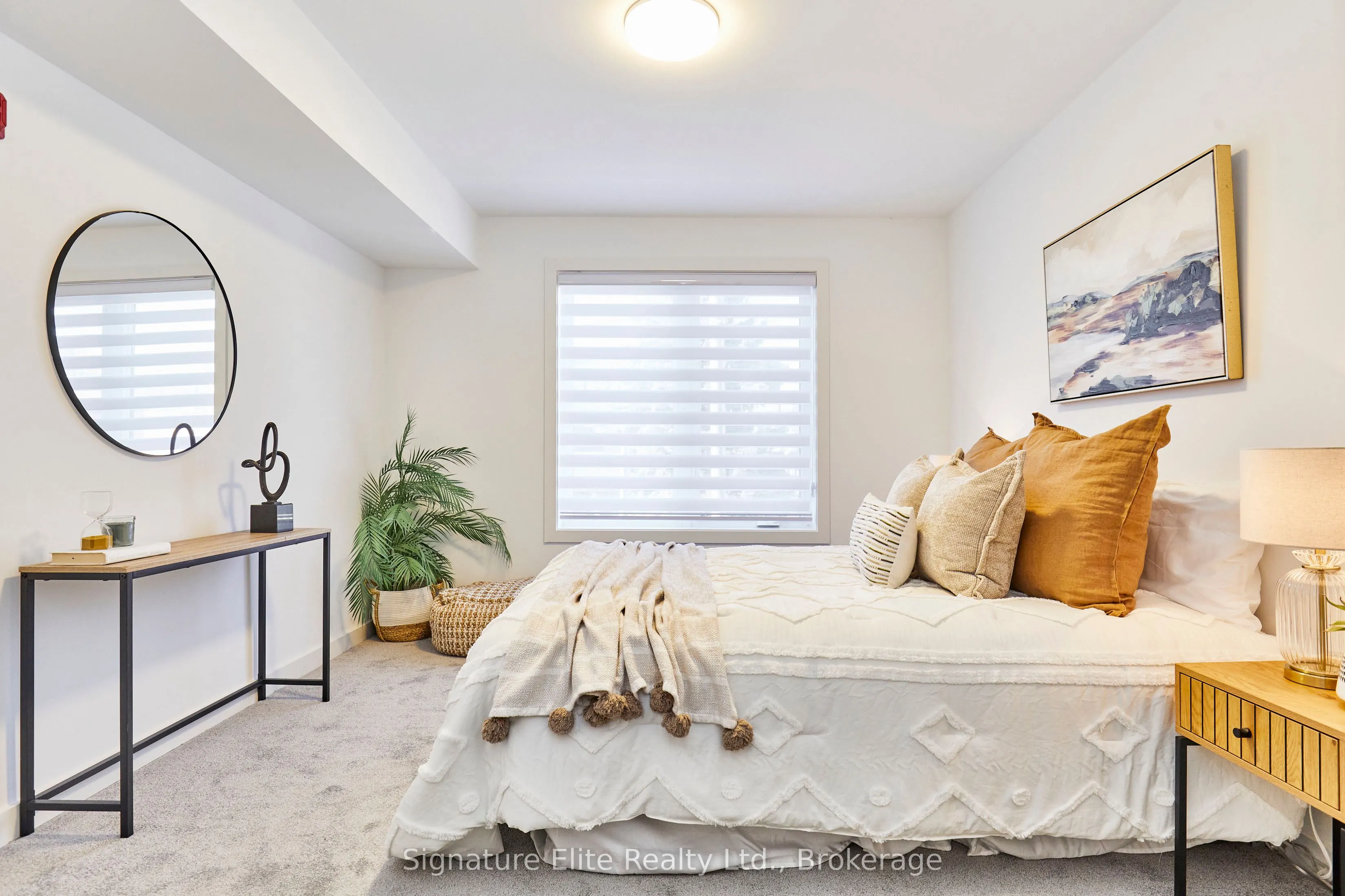 45 Connaught Avenue, #201