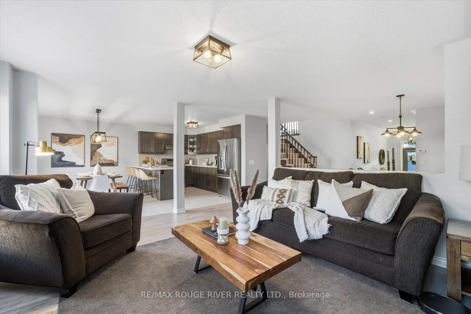 245 Blackwell Crescent