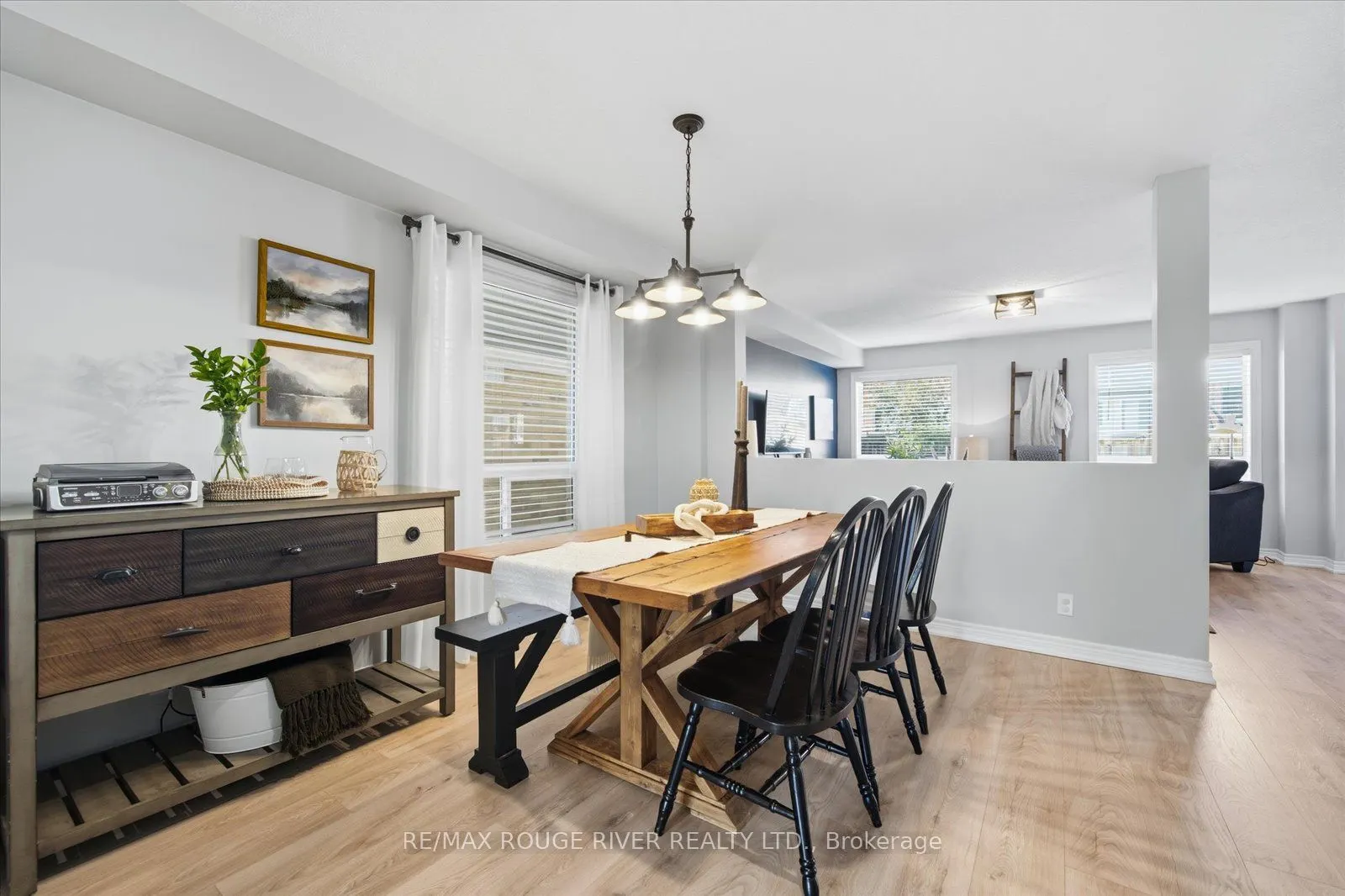 245 Blackwell Crescent