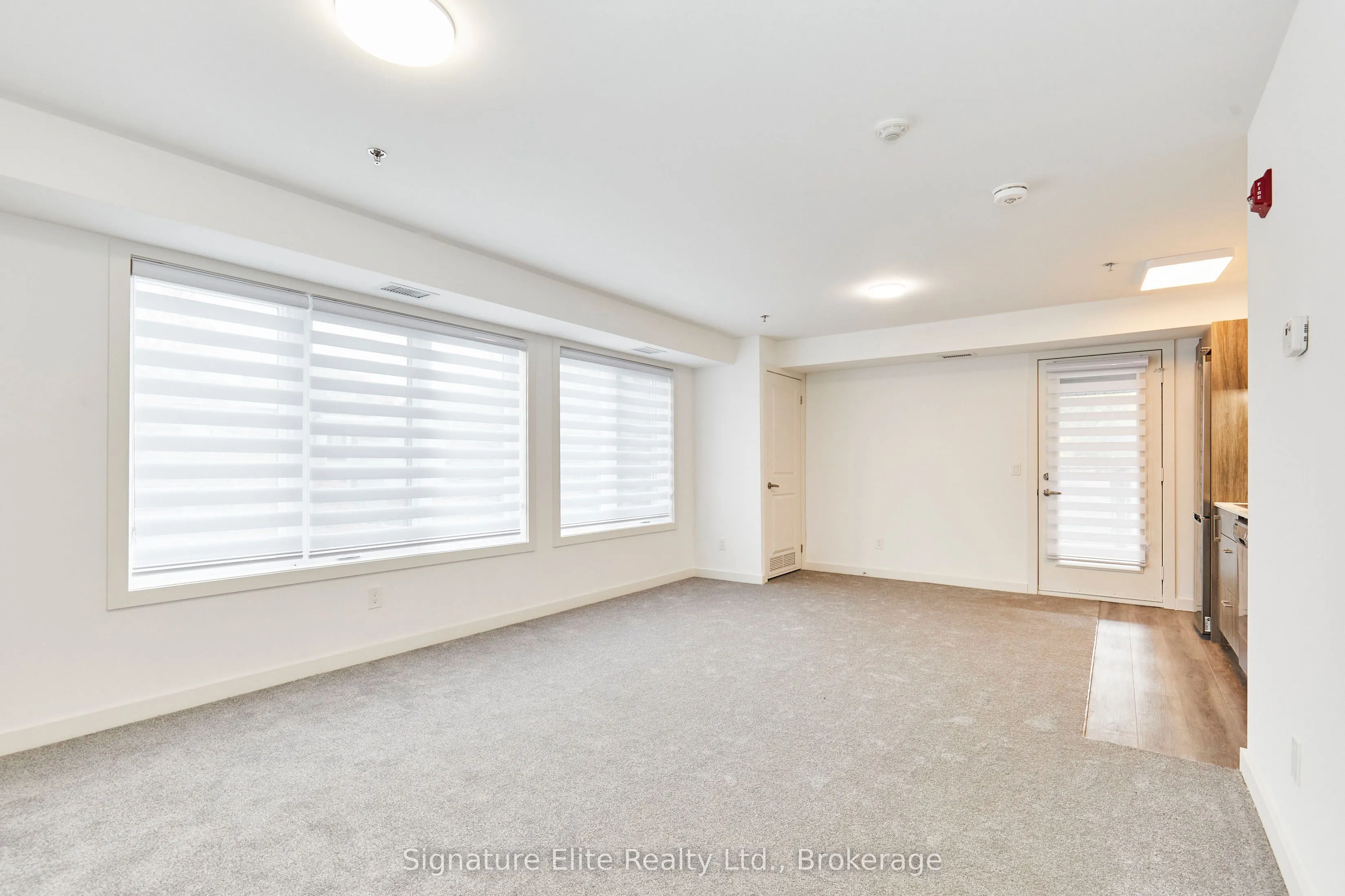 45 Connaught Avenue, #202