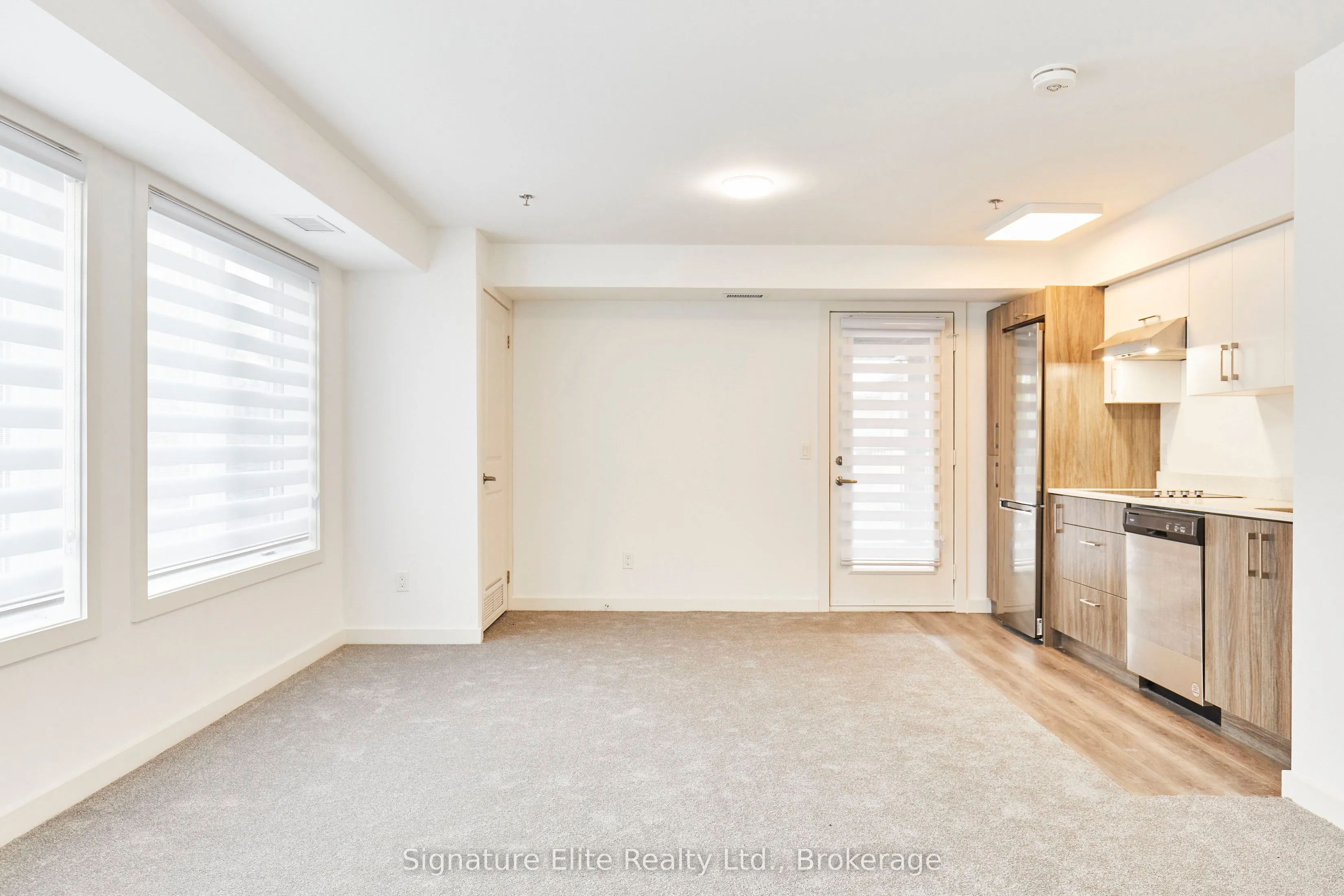 45 Connaught Avenue, #202