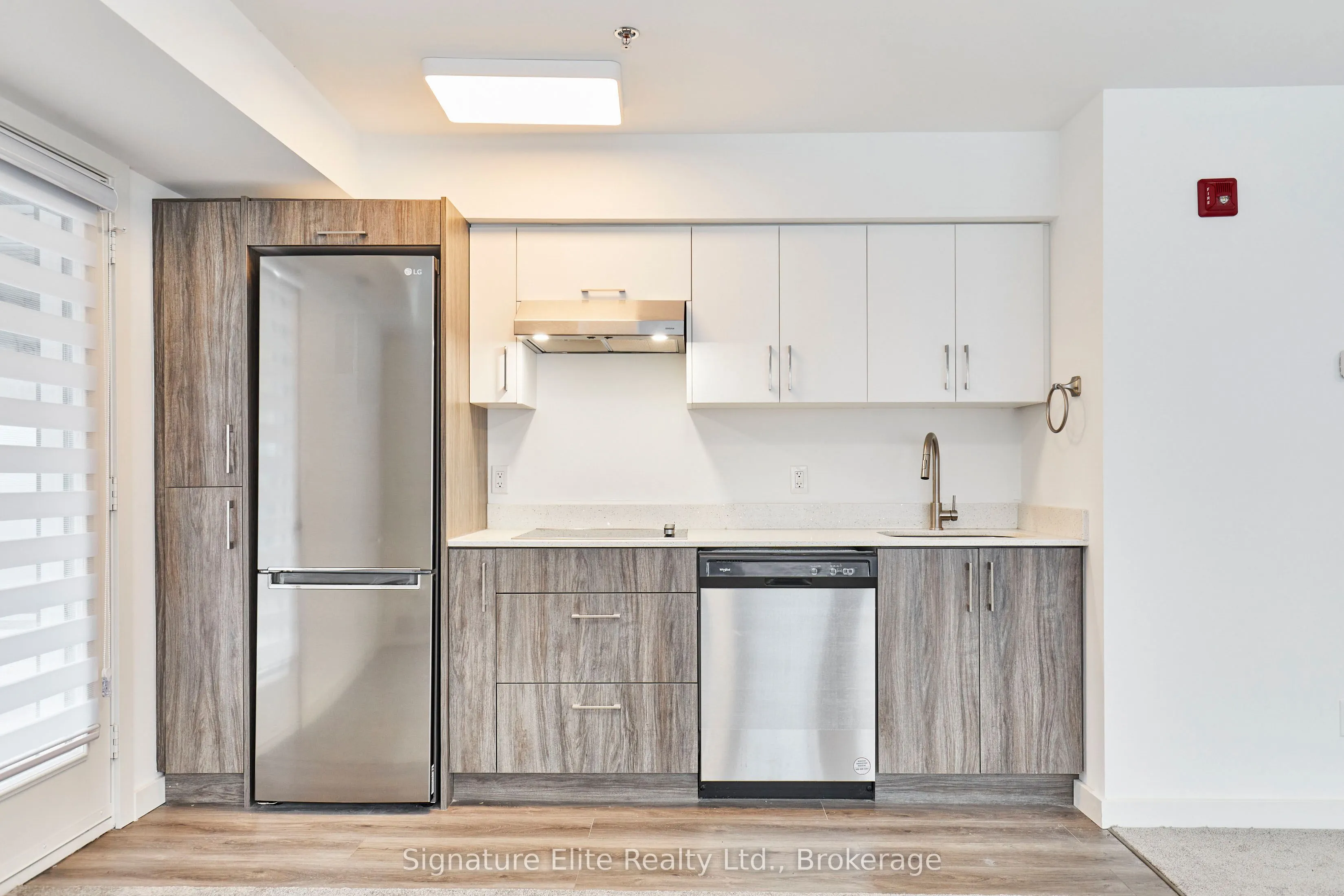 45 Connaught Avenue, #202