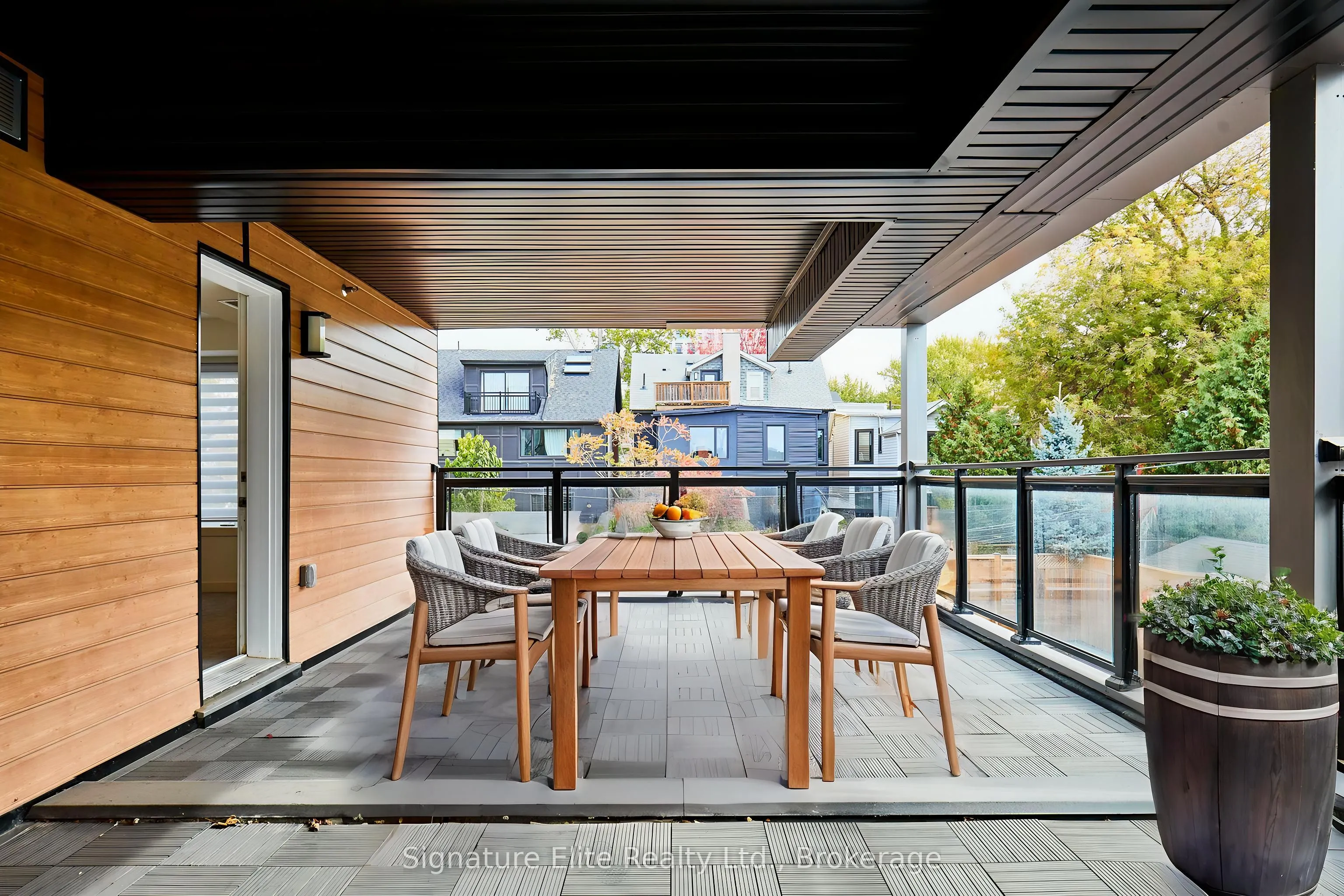 45 Connaught Avenue, #202