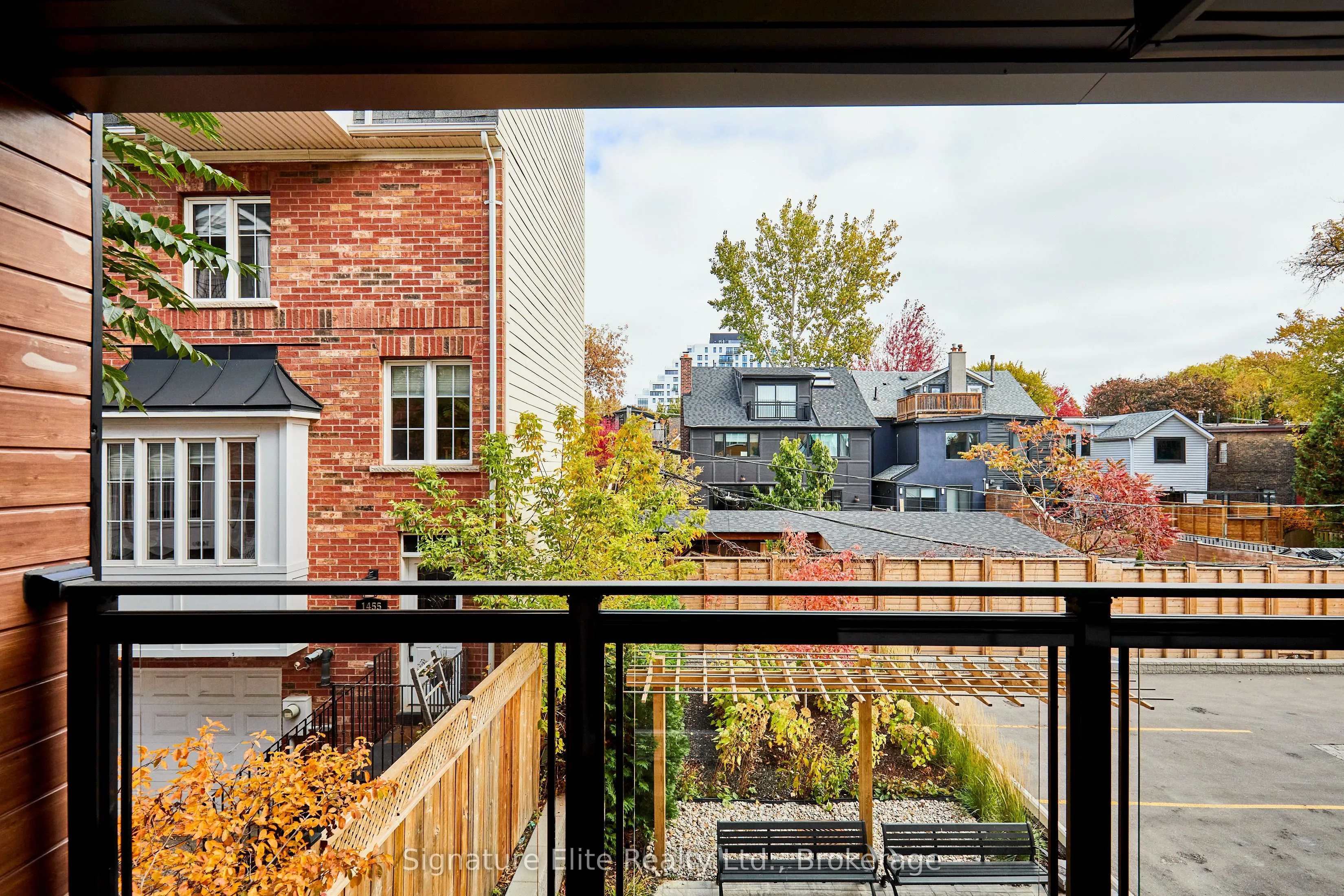 45 Connaught Avenue, #203