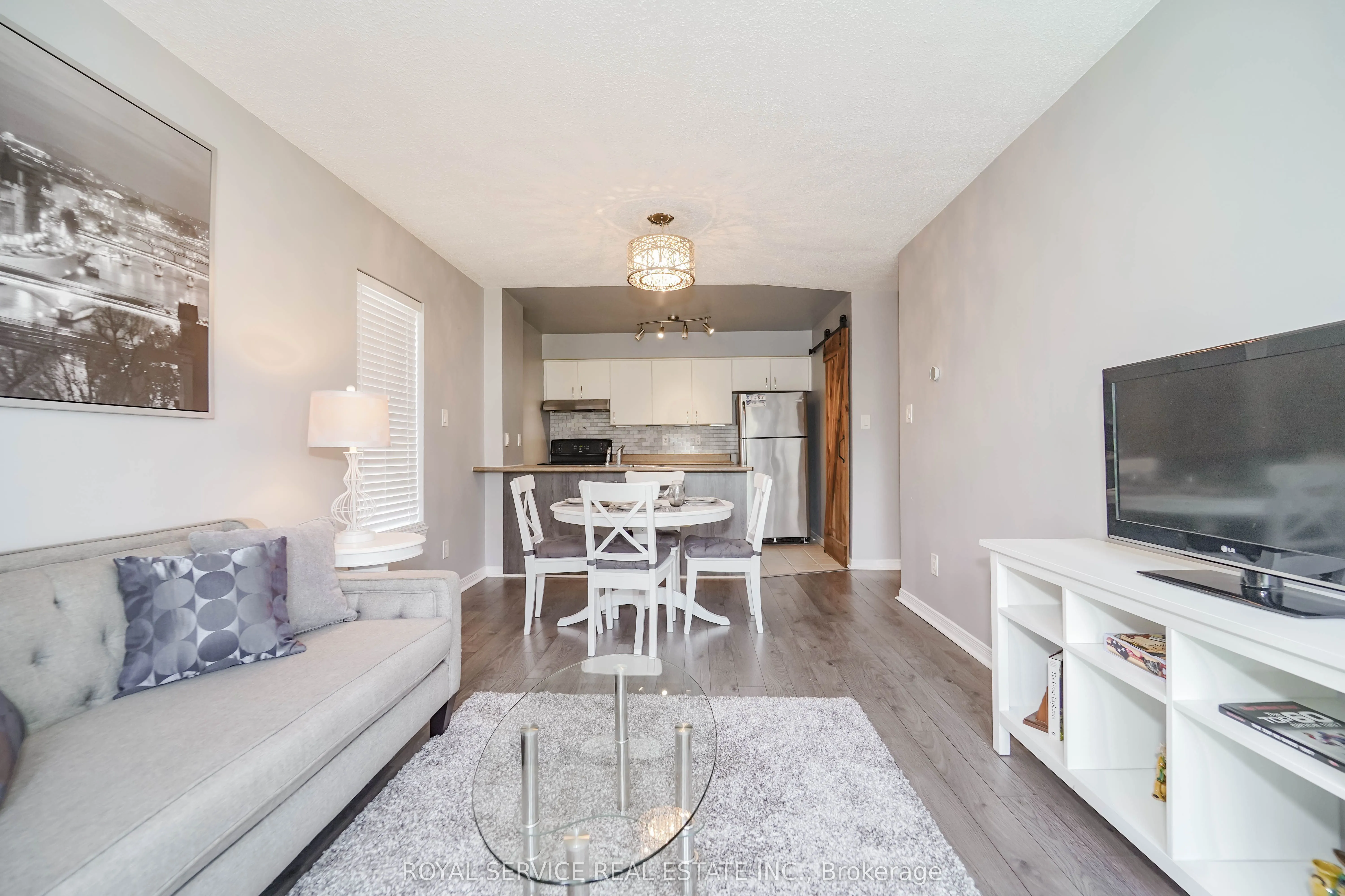 90 Aspen Springs Drive, #207