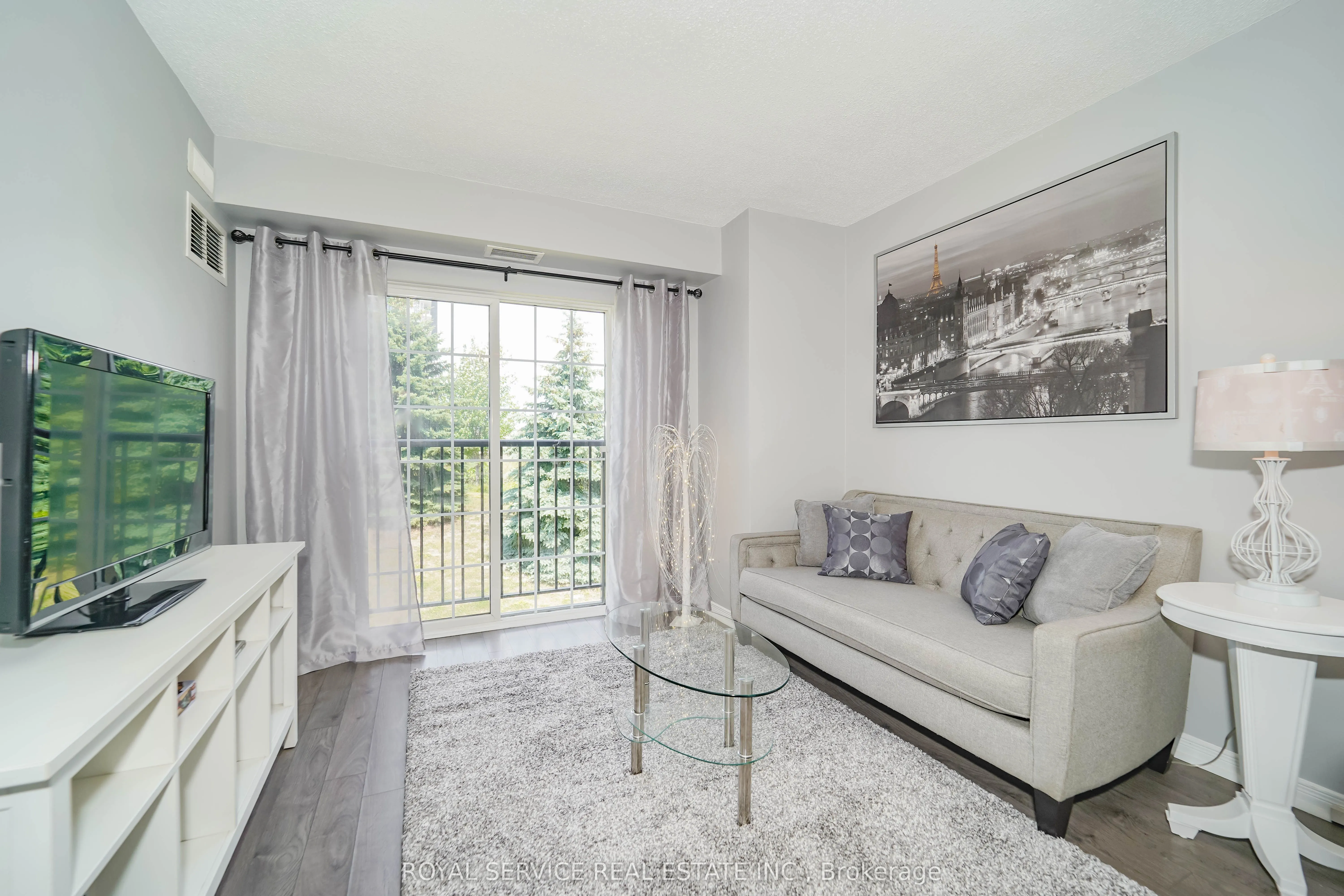 90 Aspen Springs Drive, #207