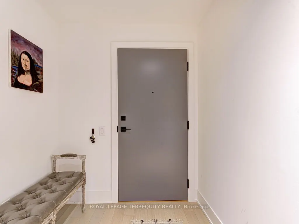 1888 Queen Street E, #201