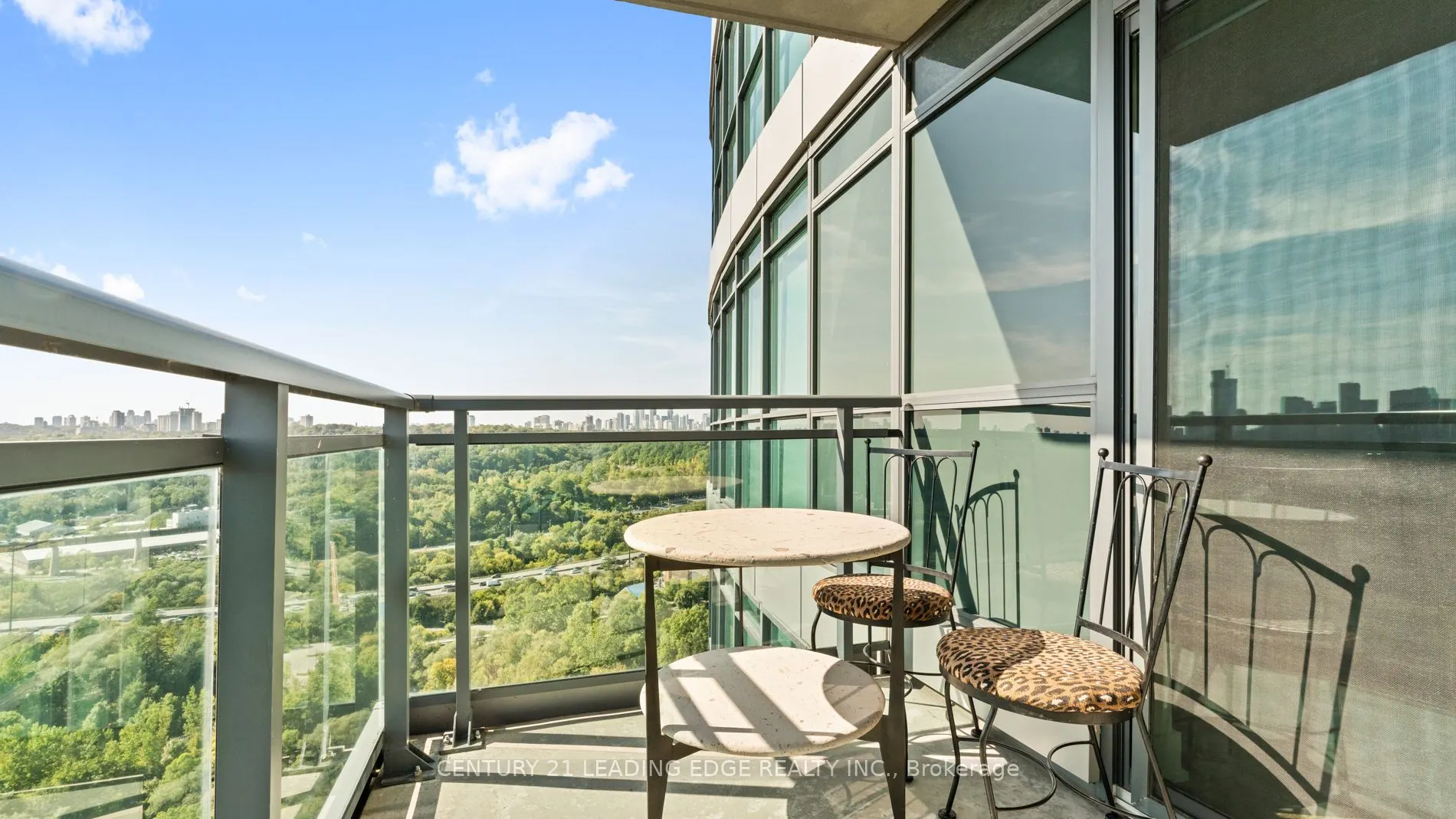 1048 Broadview Avenue, #1602