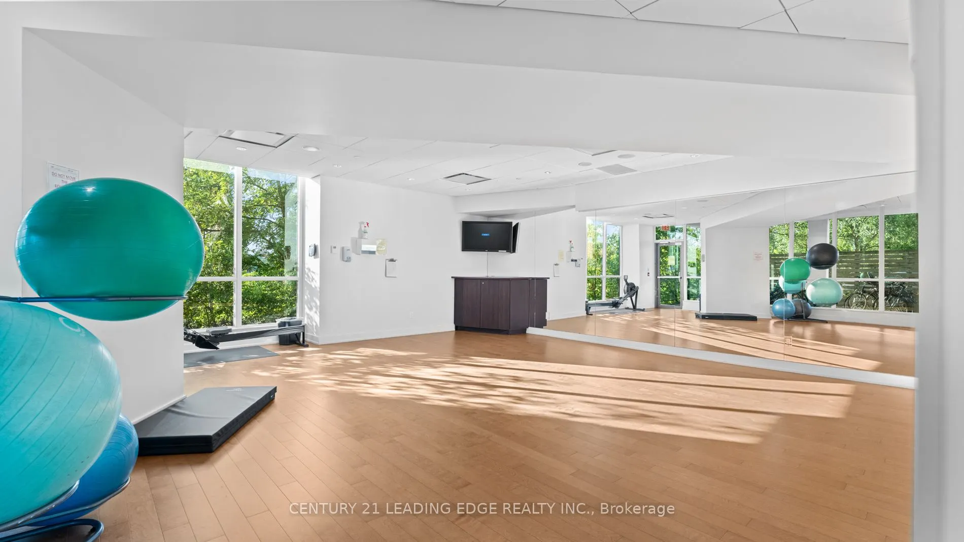 1048 Broadview Avenue, #1602