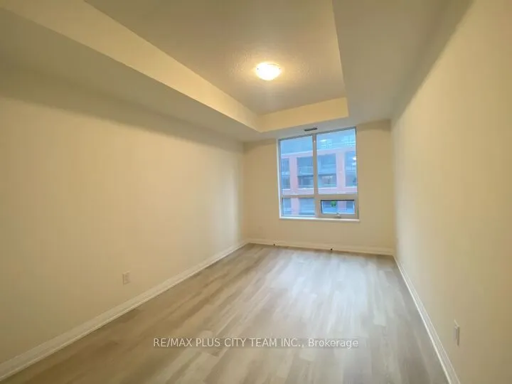 3260 Sheppard Avenue E, #705